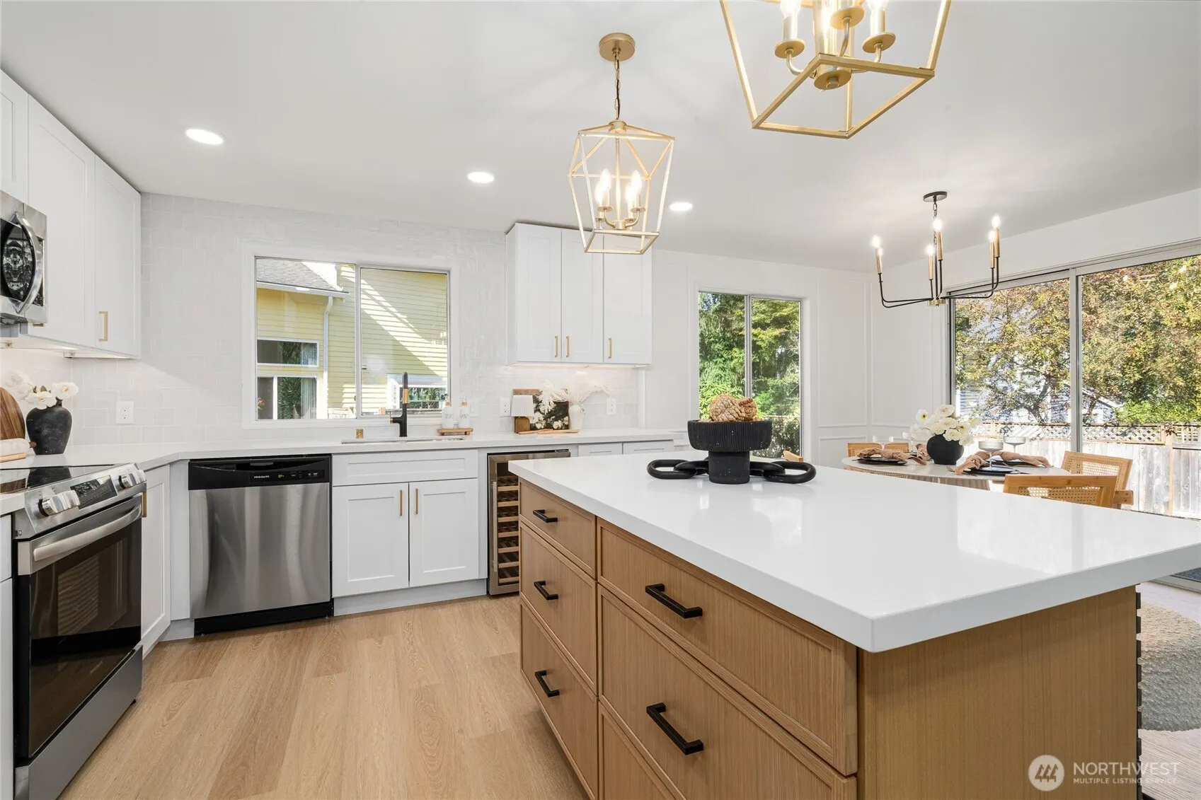 4204 243rd Place SE, Sammamish, WA 98029