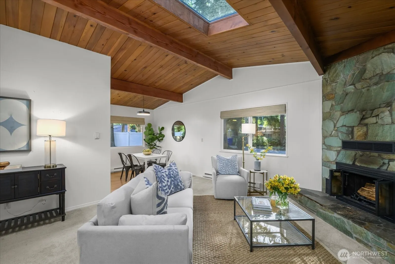 1910 220th Avenue SE, Sammamish, WA 98075