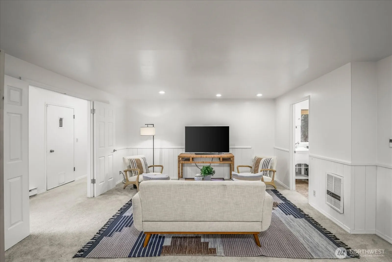 1910 220th Avenue SE, Sammamish, WA 98075