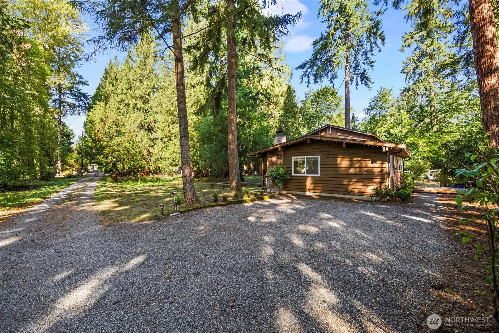 1910 220th Avenue SE, Sammamish, WA 98075
