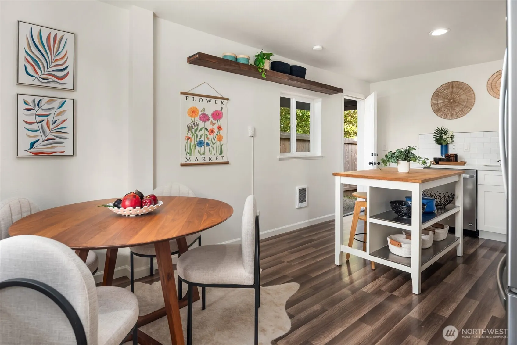 5528 S Langston Road , Seattle, WA 98178