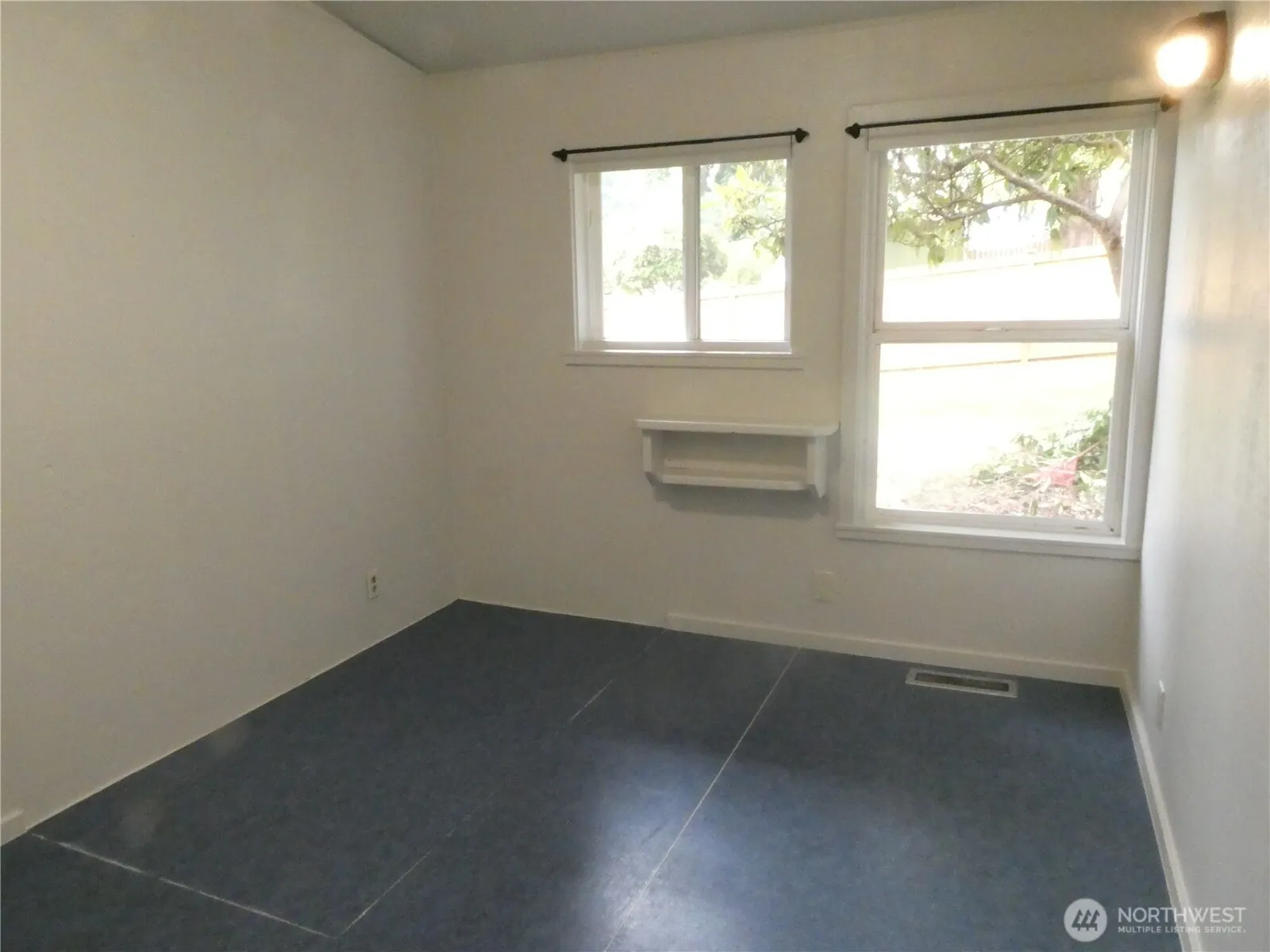 3601 NE 123rd Street , Seattle, WA 98125