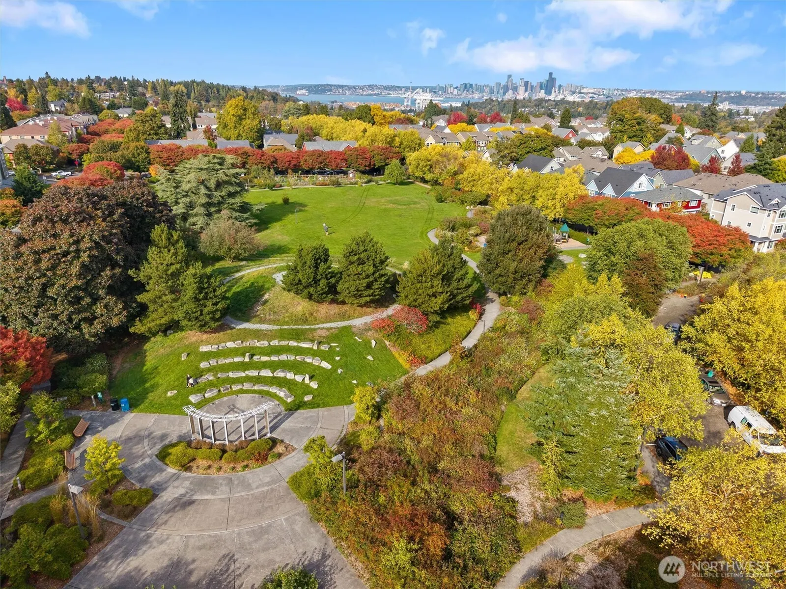 6642 High Point Drive SW, Seattle, WA 98126