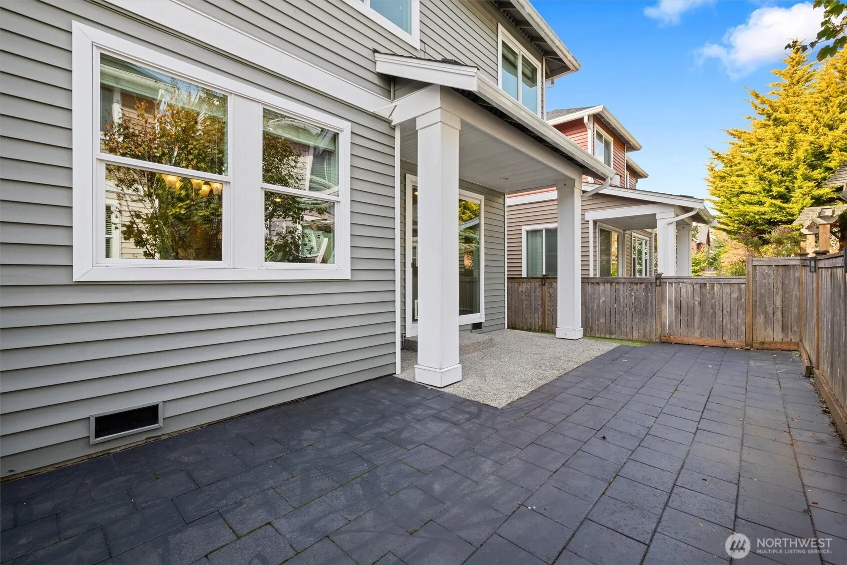 6642 High Point Drive SW, Seattle, WA 98126