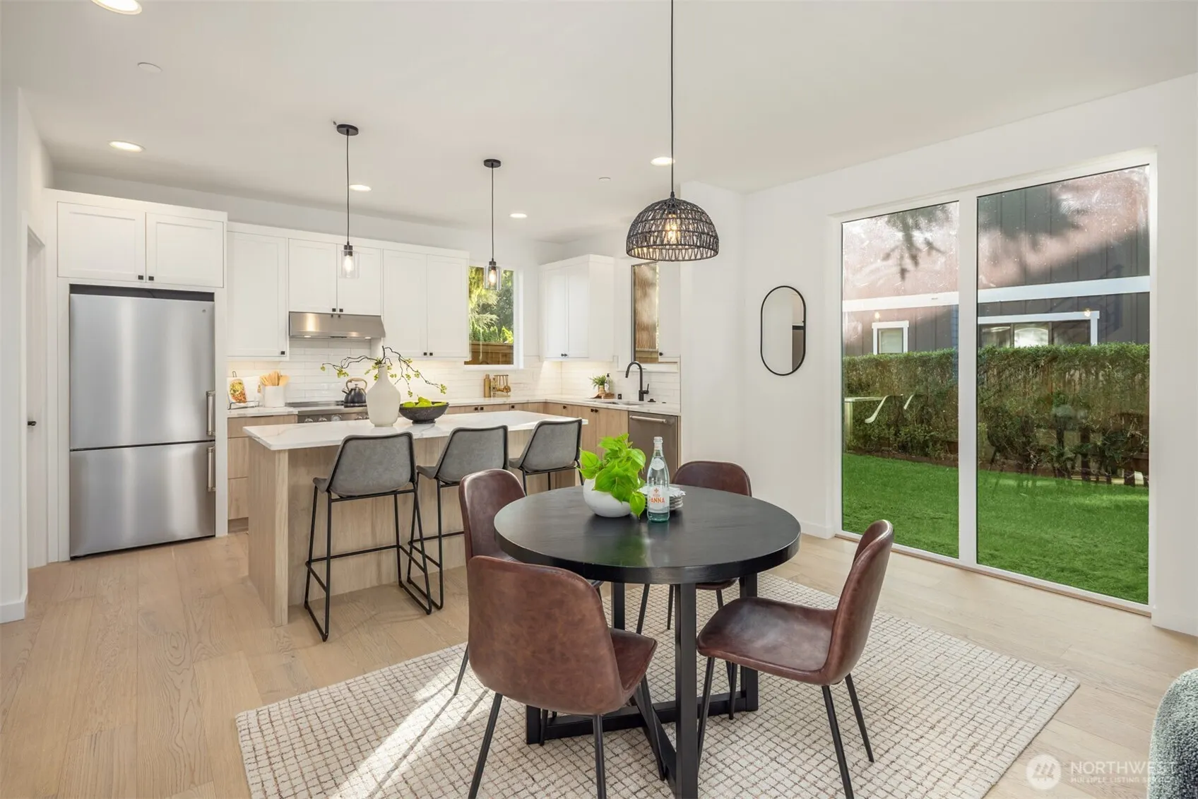 11125 105th Avenue NE, Kirkland, WA 98033