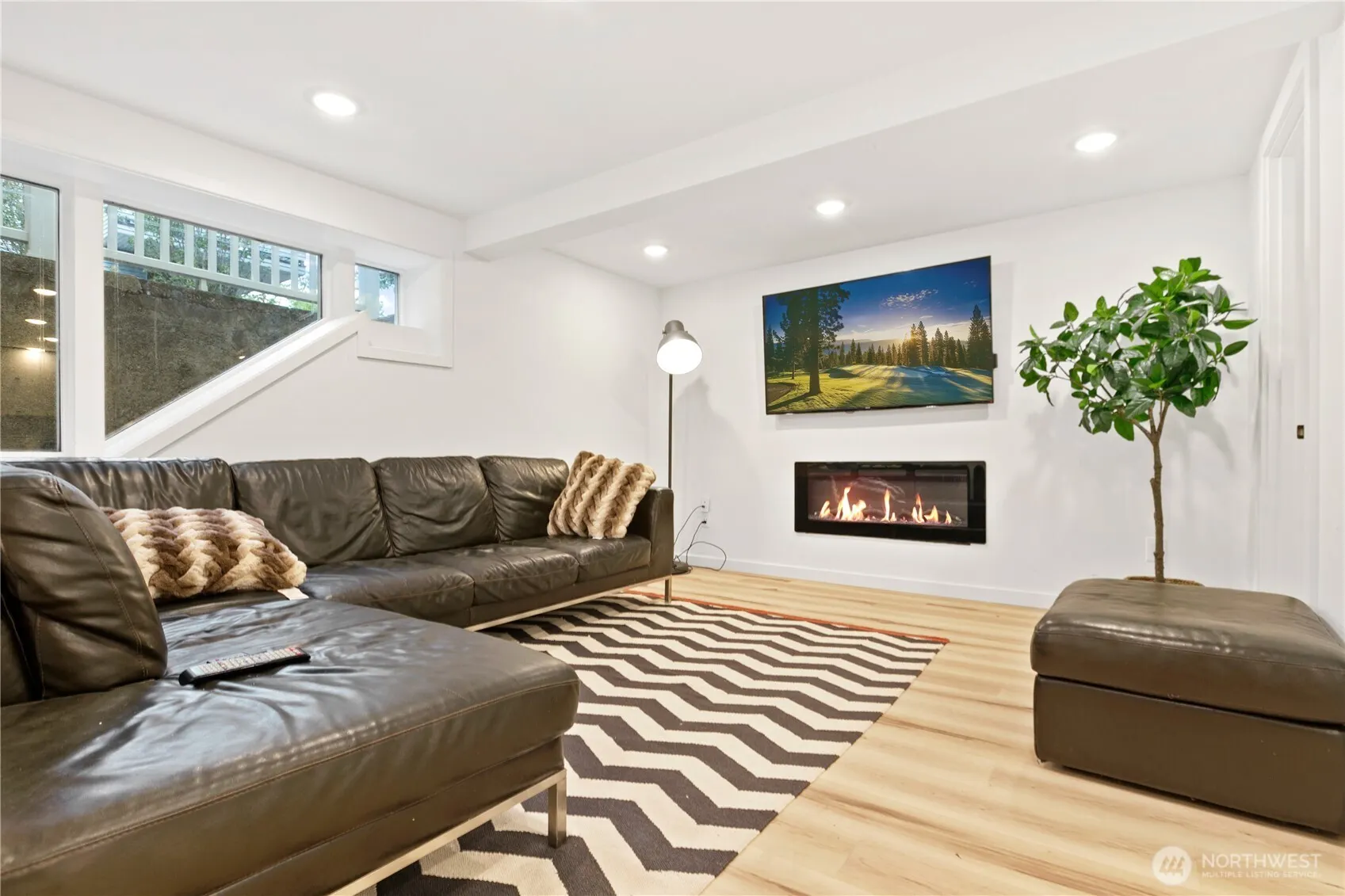 3939 Burke Avenue N, Seattle, WA 98103