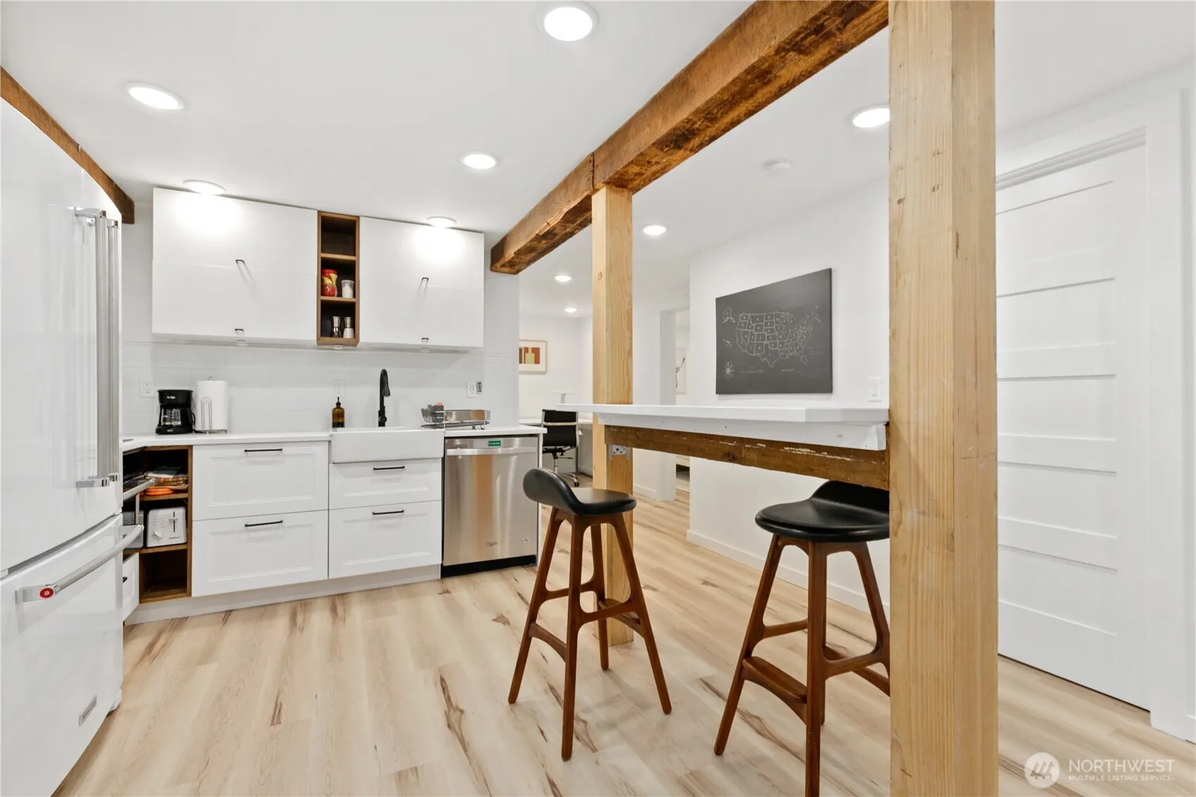 3939 Burke Avenue N, Seattle, WA 98103