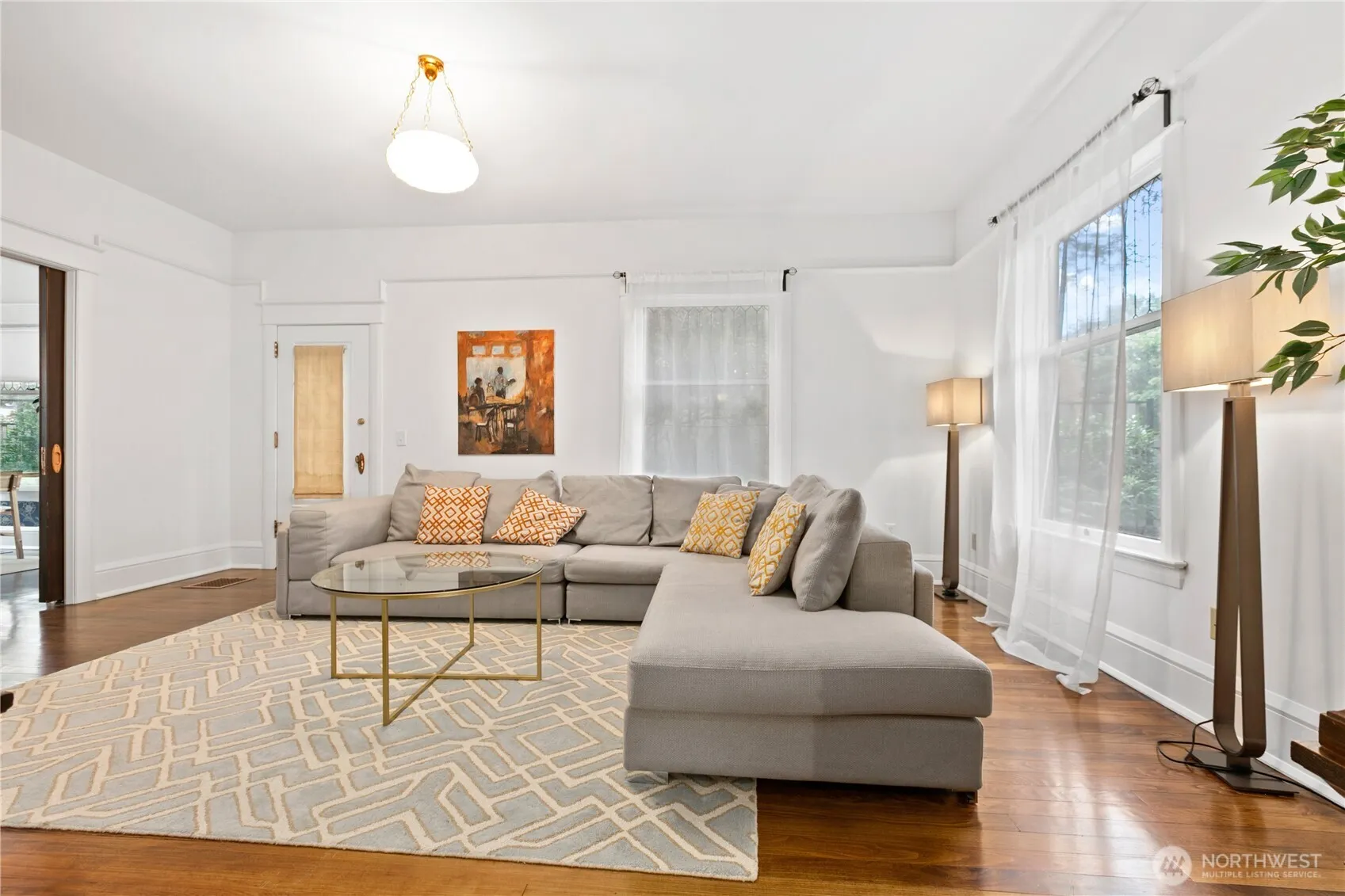3939 Burke Avenue N, Seattle, WA 98103
