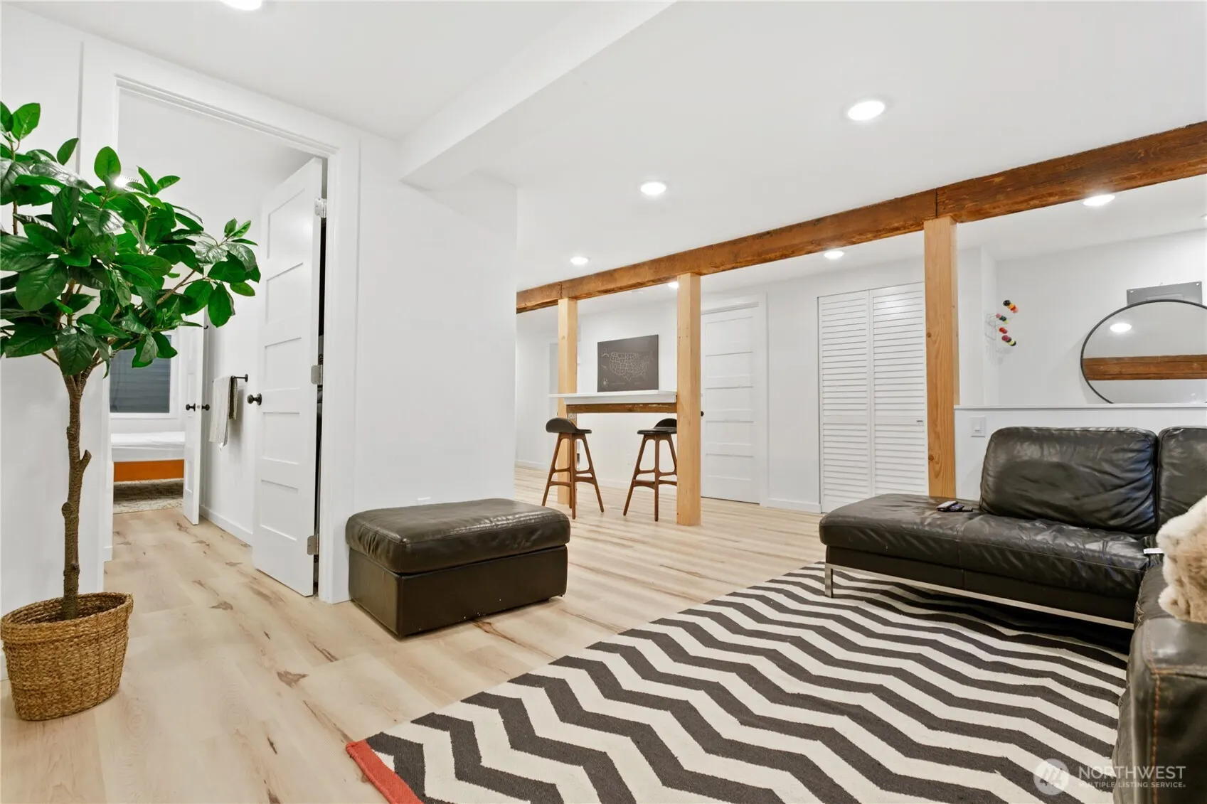 3939 Burke Avenue N, Seattle, WA 98103