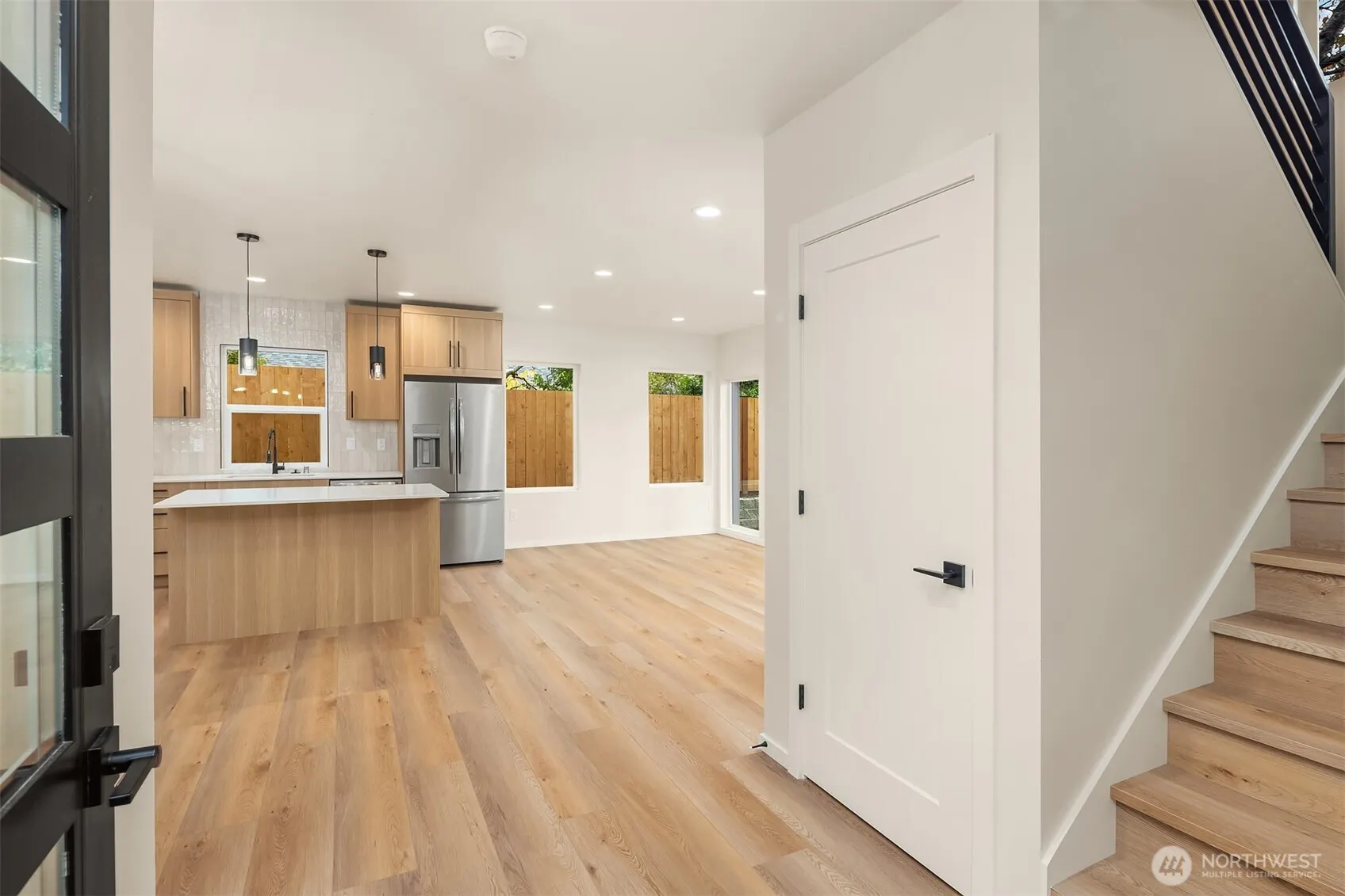 2840 NW 62nd Street , Seattle, WA 98107