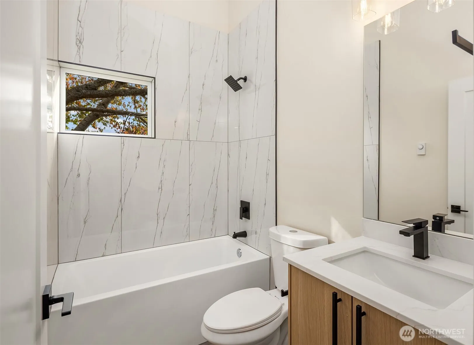 2840 NW 62nd Street , Seattle, WA 98107