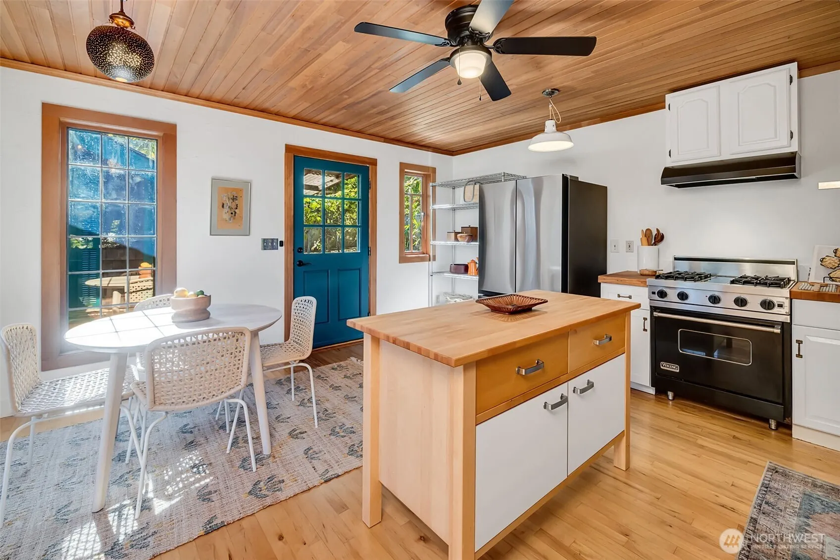 5141 S Mead Street , Seattle, WA 98118-2934