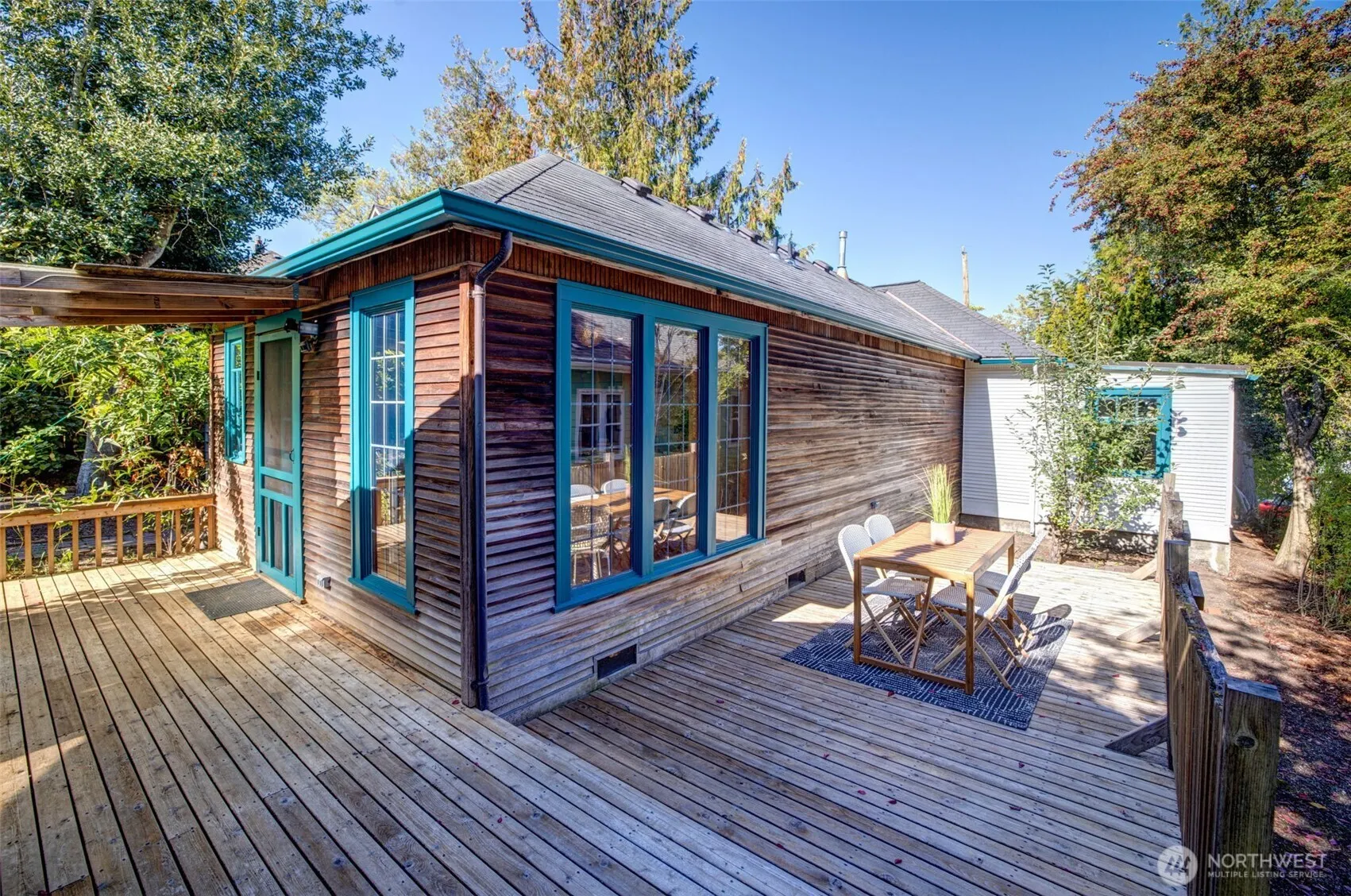5141 S Mead Street , Seattle, WA 98118-2934