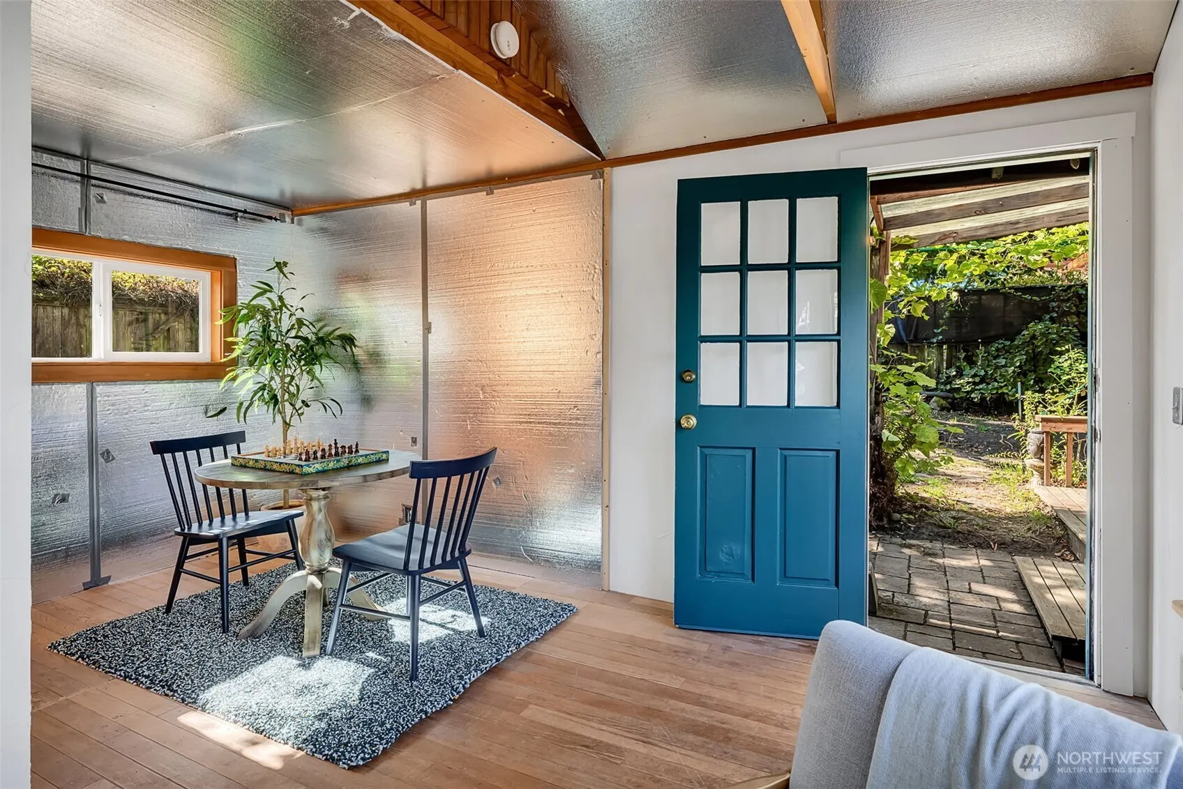5141 S Mead Street , Seattle, WA 98118-2934