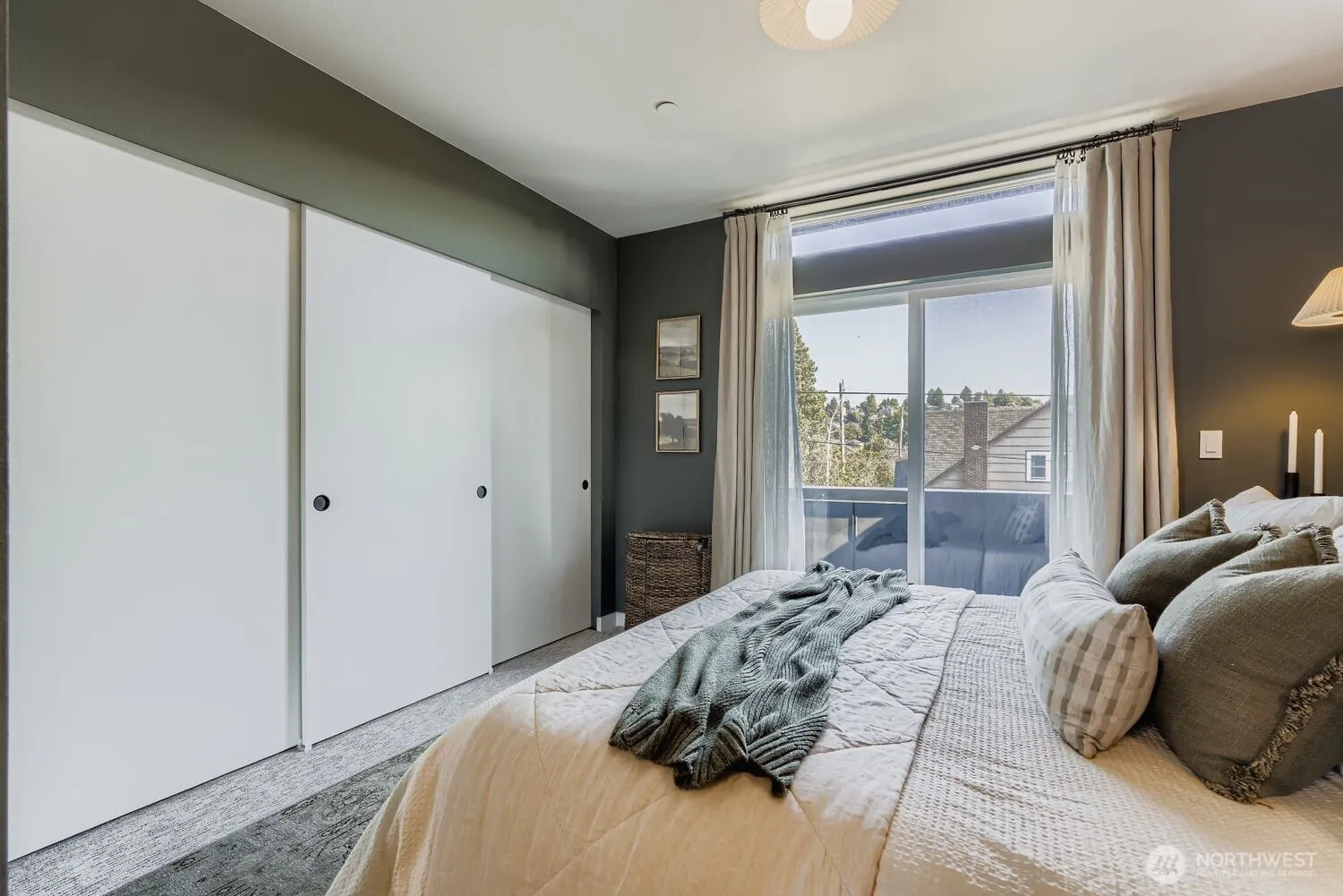 5719 9th Avenue NW, Seattle, WA 98107