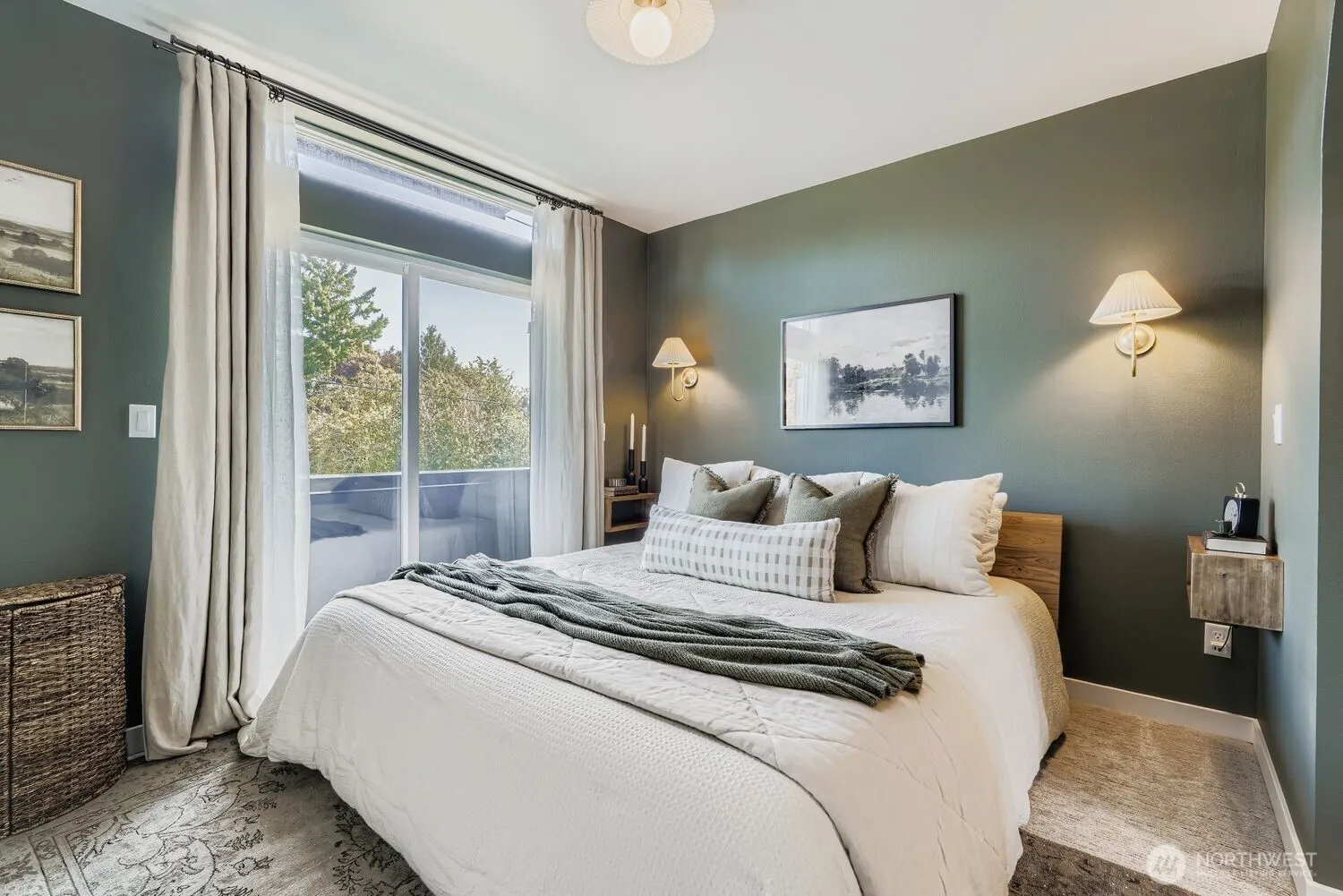 5719 9th Avenue NW, Seattle, WA 98107