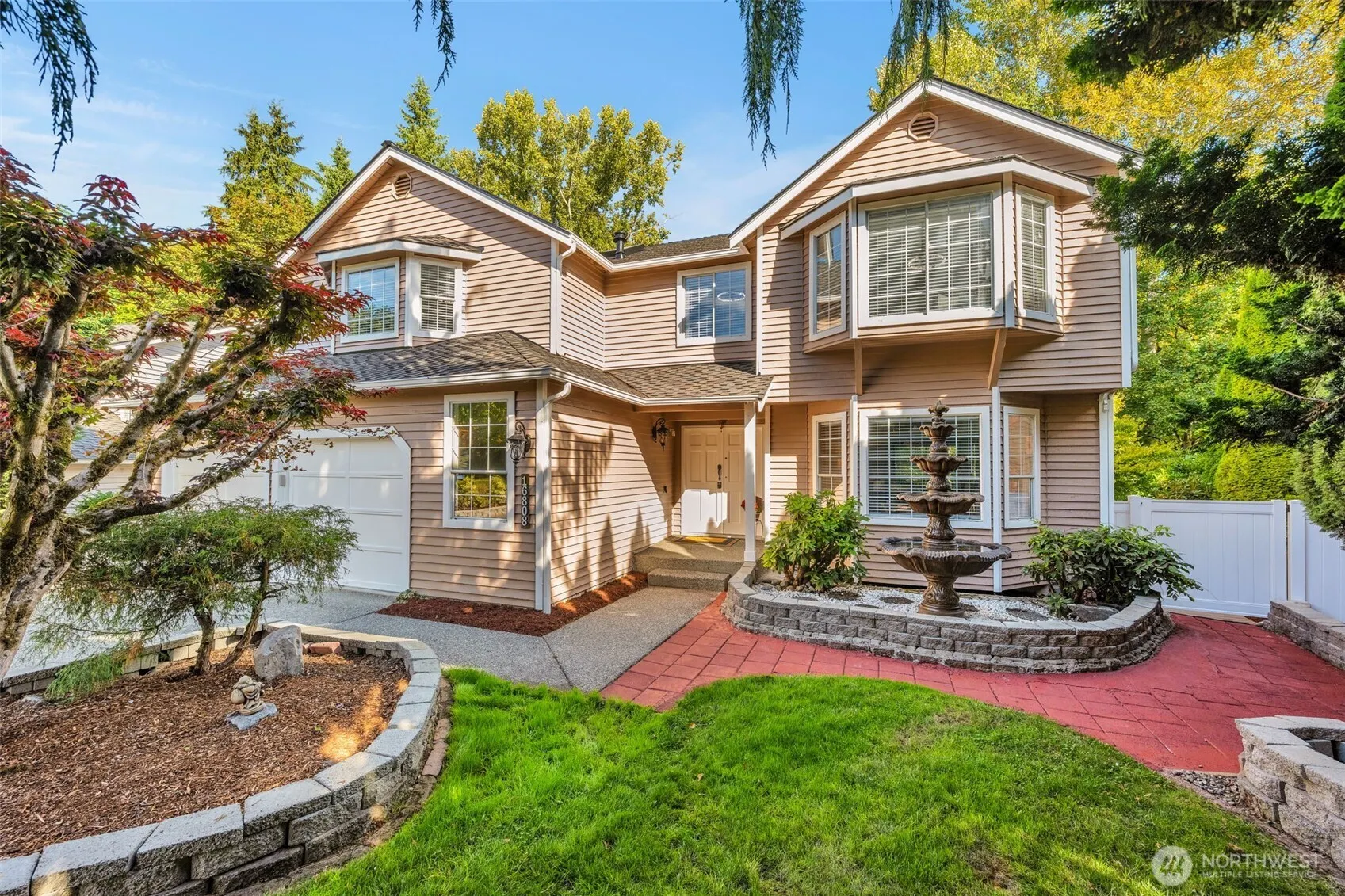 16808 119th Place NE, Bothell, WA 98011