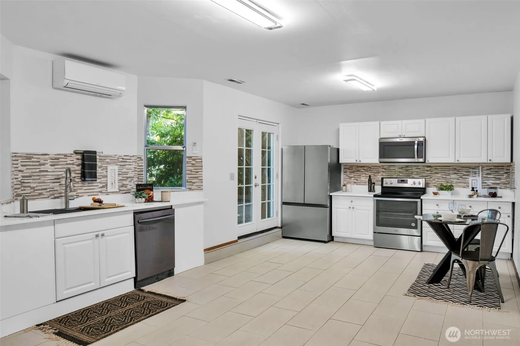 16808 119th Place NE, Bothell, WA 98011