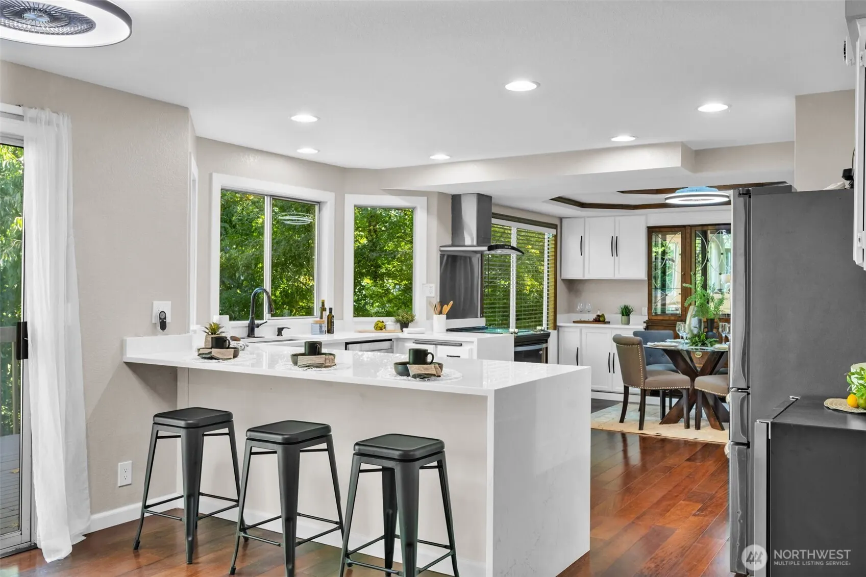 16808 119th Place NE, Bothell, WA 98011