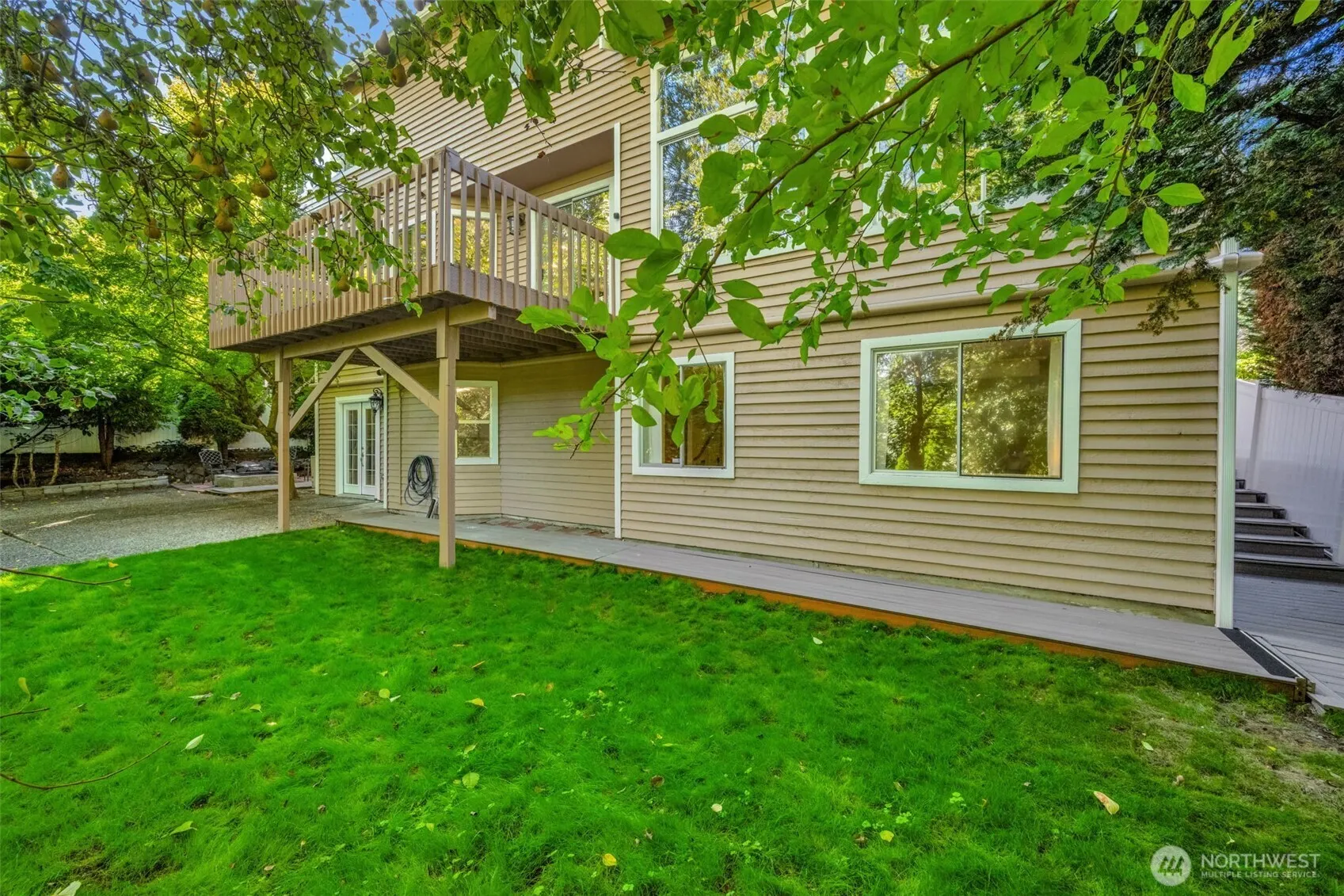 16808 119th Place NE, Bothell, WA 98011