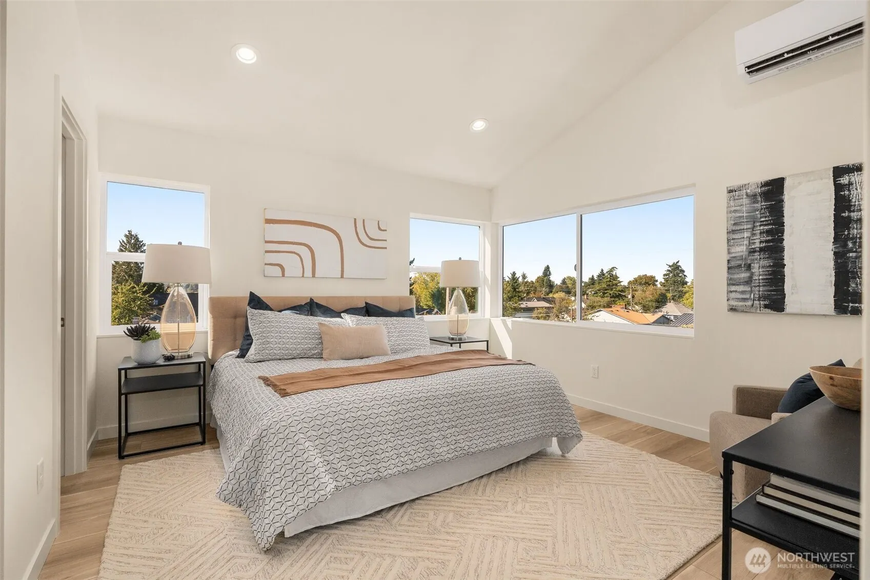 4853 S Findlay Street , Seattle, WA 98118