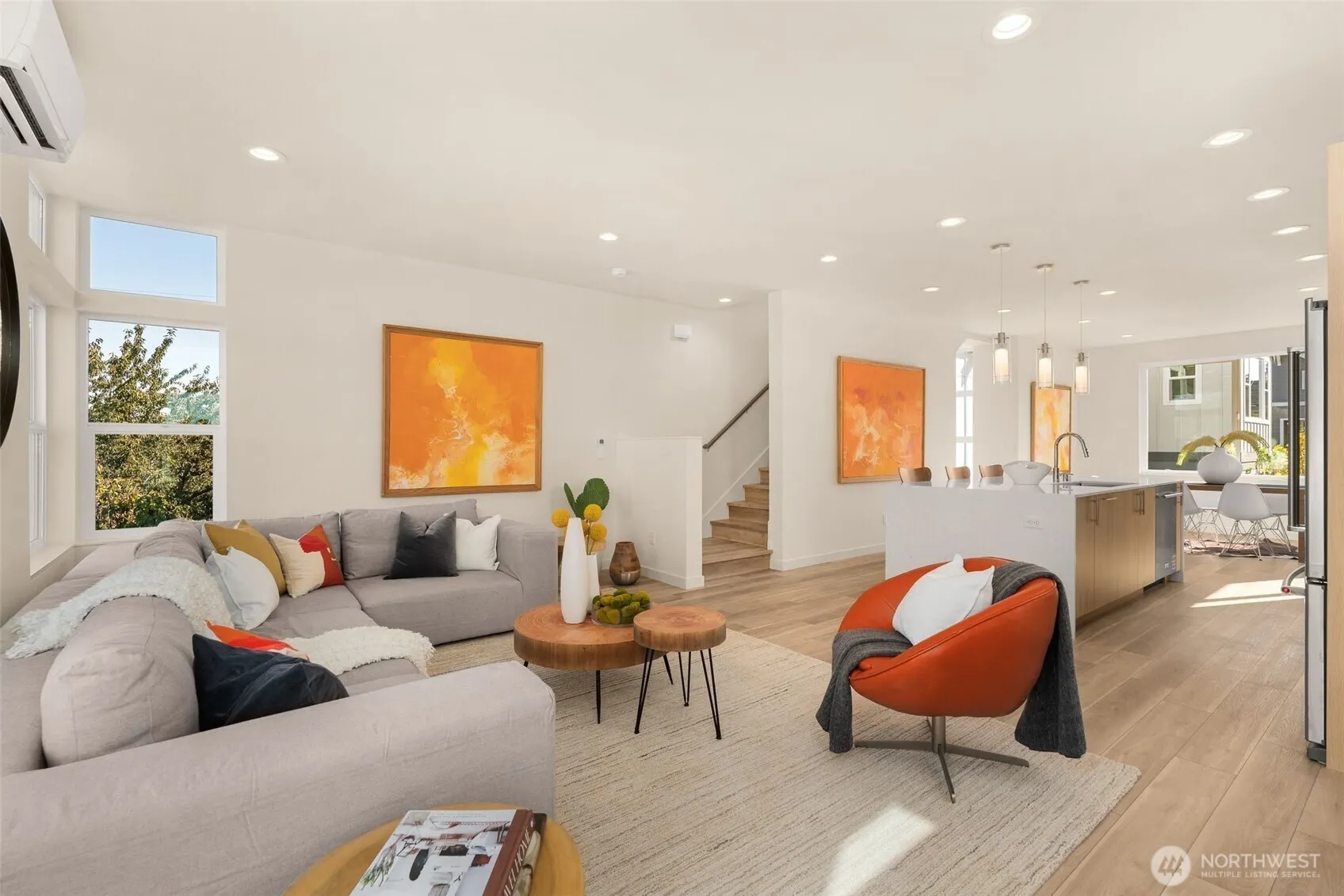 4853 S Findlay Street , Seattle, WA 98118