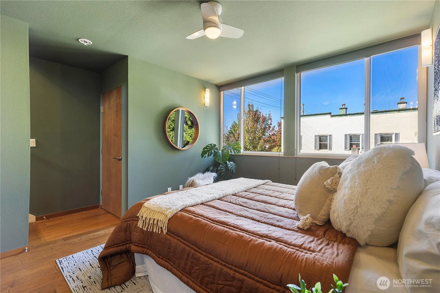 116 N 39th Street , Seattle, WA 98103