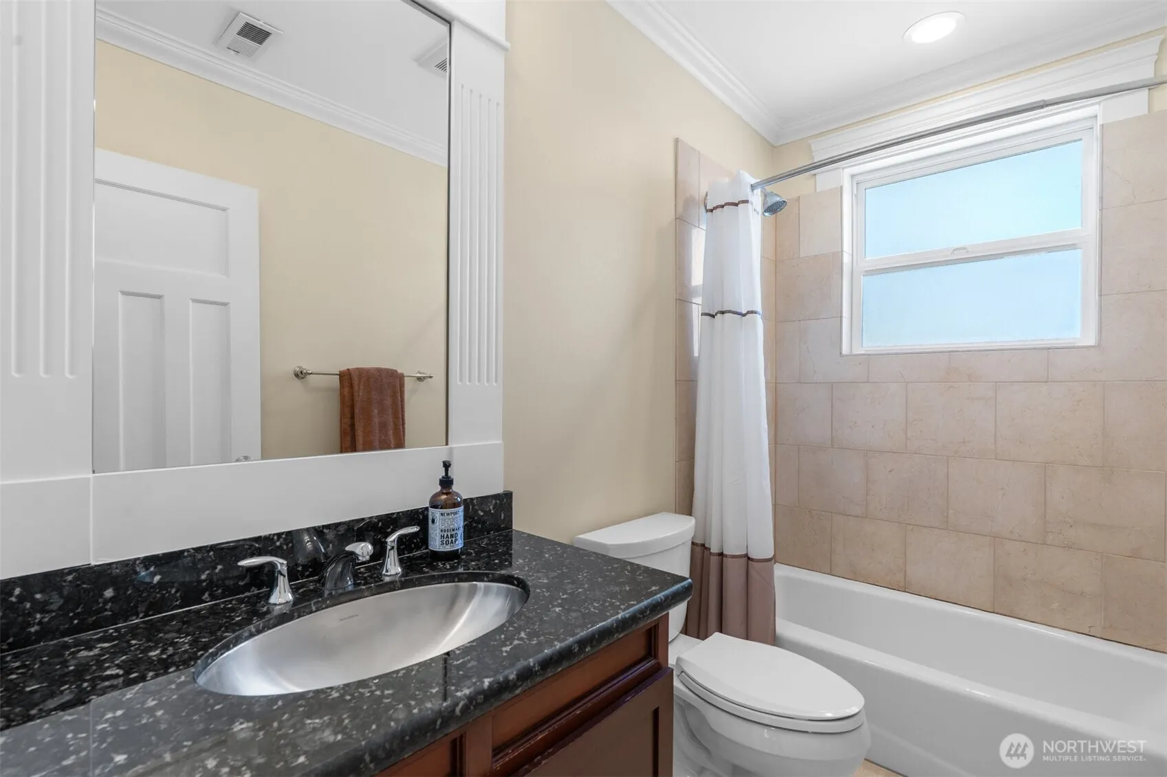 400 NE 50th Street , Seattle, WA 98105