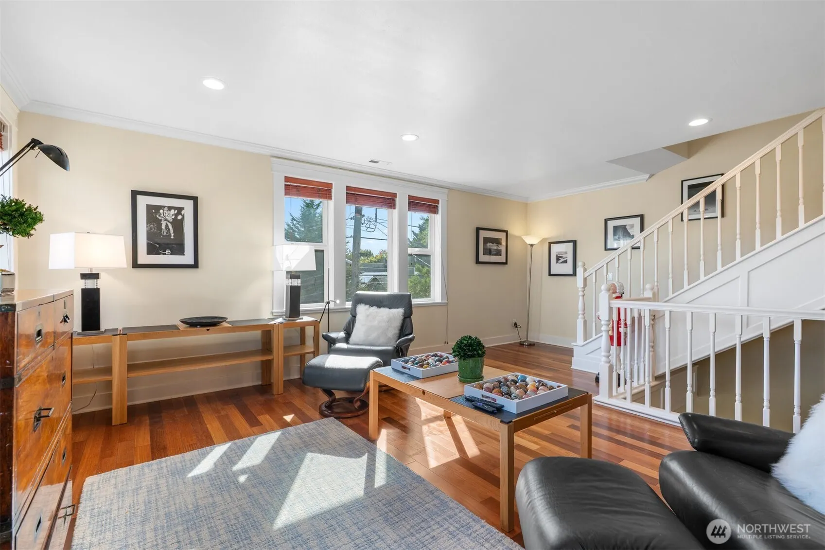 400 NE 50th Street , Seattle, WA 98105
