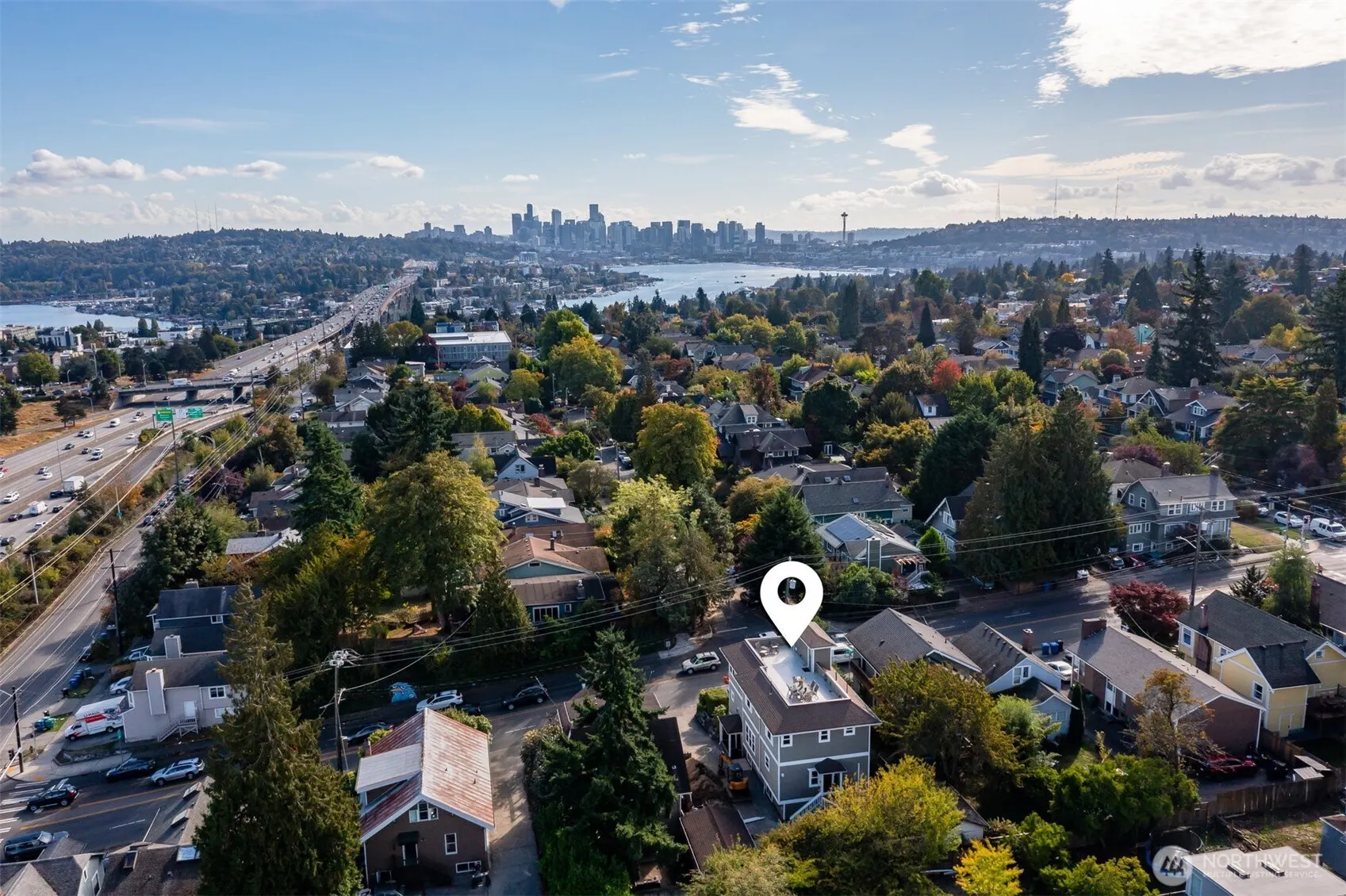 400 NE 50th Street , Seattle, WA 98105
