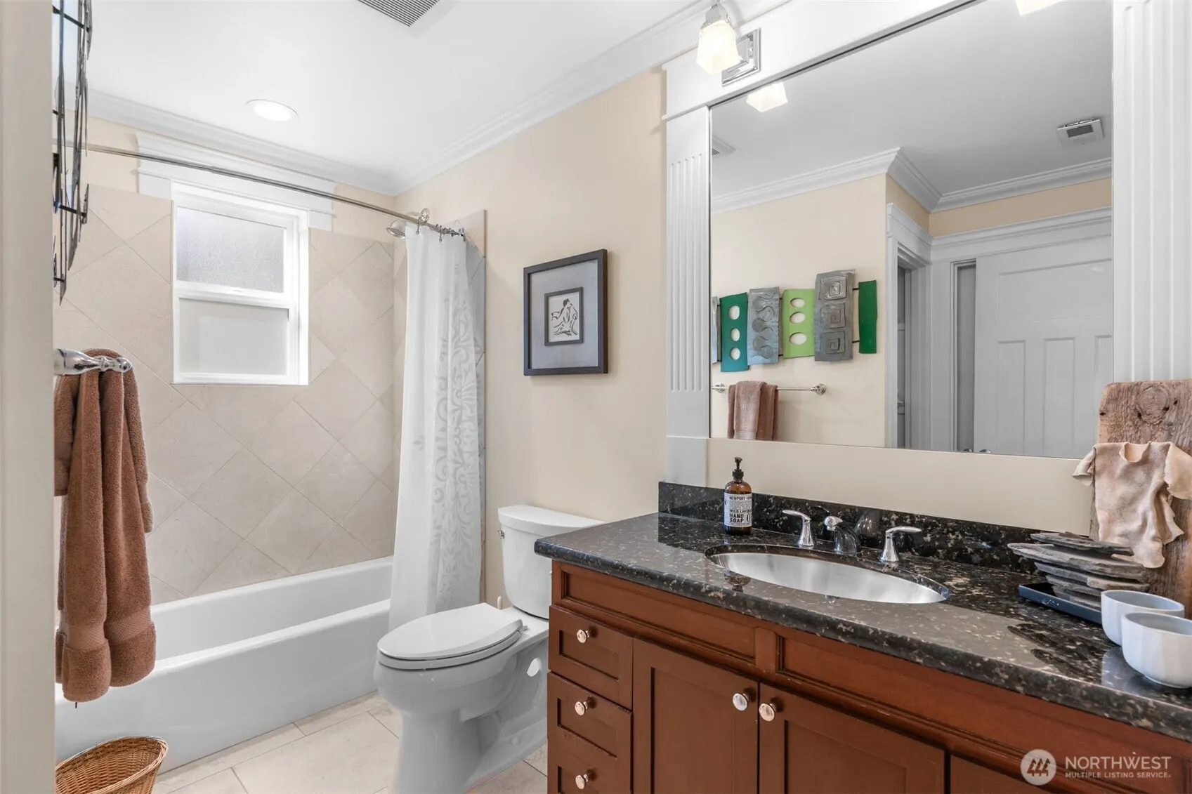 400 NE 50th Street , Seattle, WA 98105