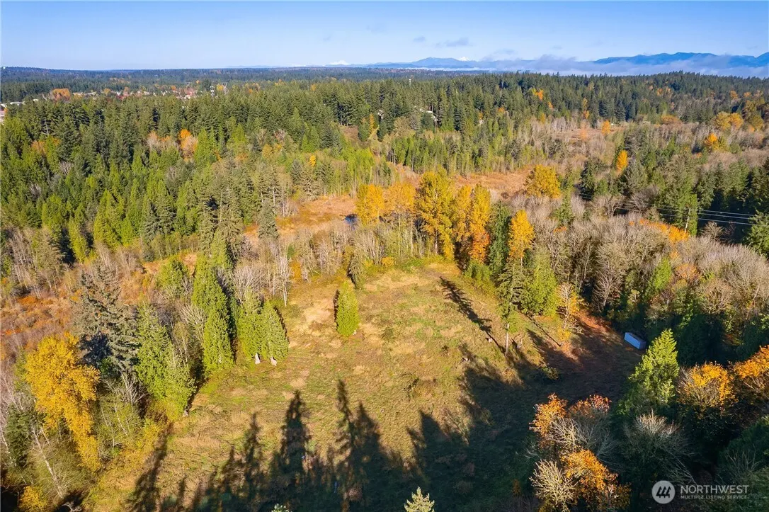 25520 SE Old Black Nugget Road , Issaquah, WA 98029