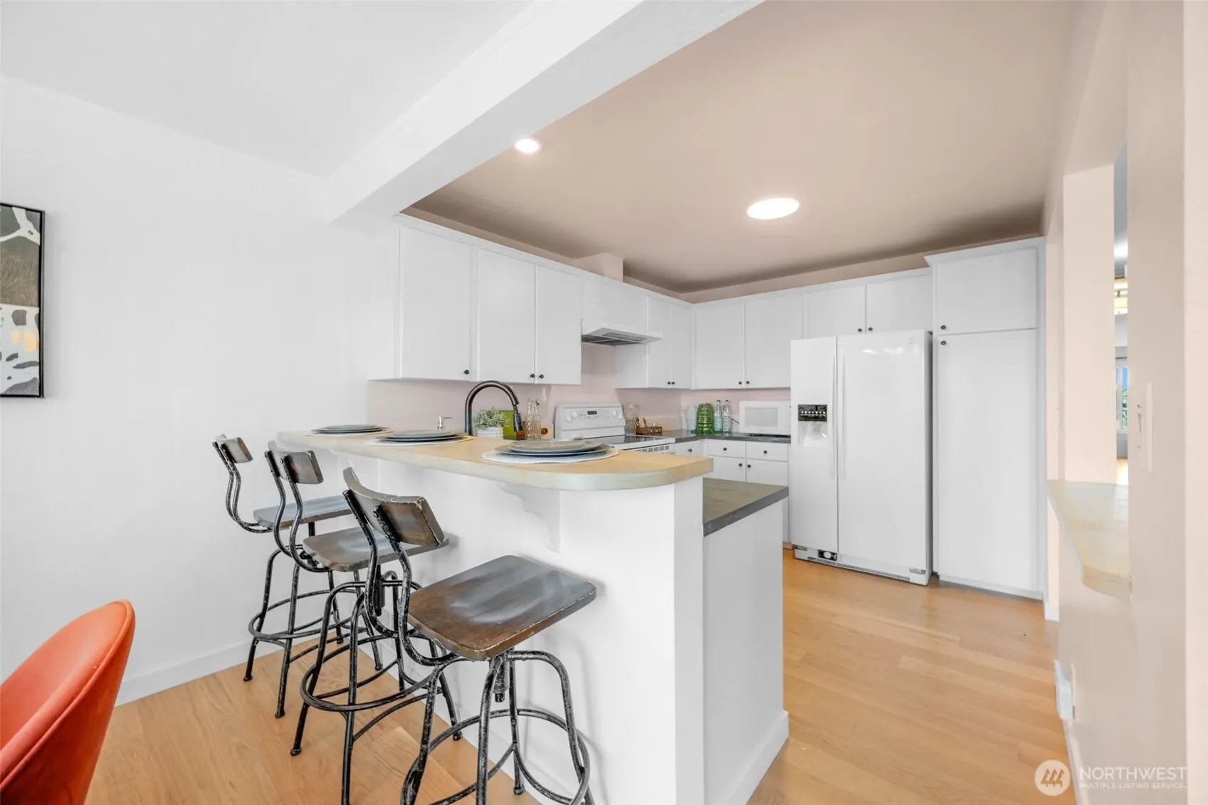 17904 23rd Lane NE #E-301, Seattle, WA 98155