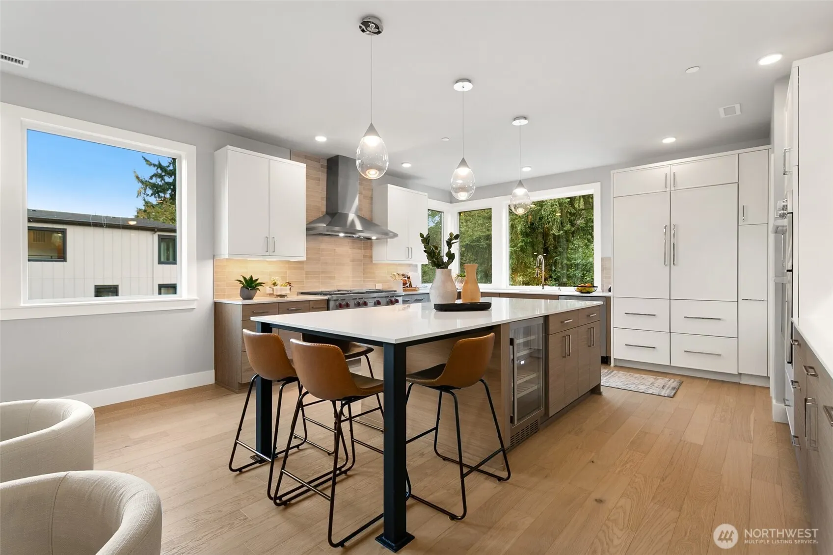 13068 SE 19th Court , Bellevue, WA 98005
