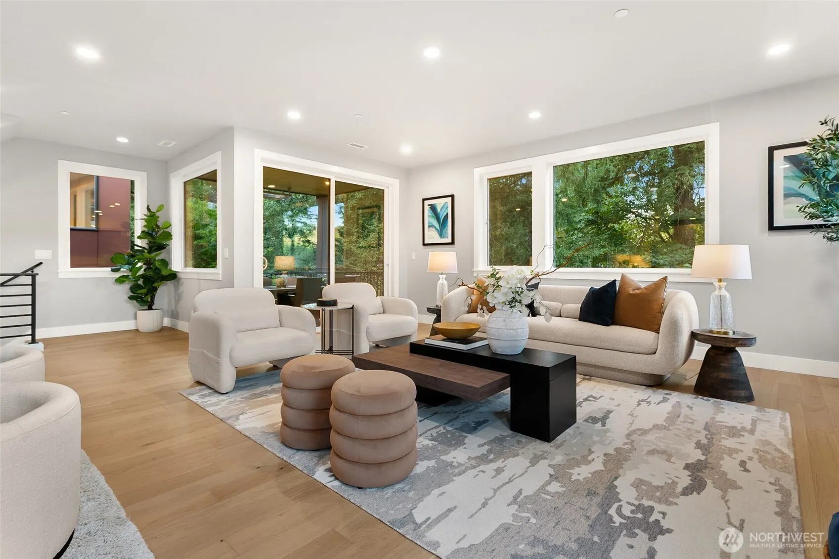 13068 SE 19th Court , Bellevue, WA 98005