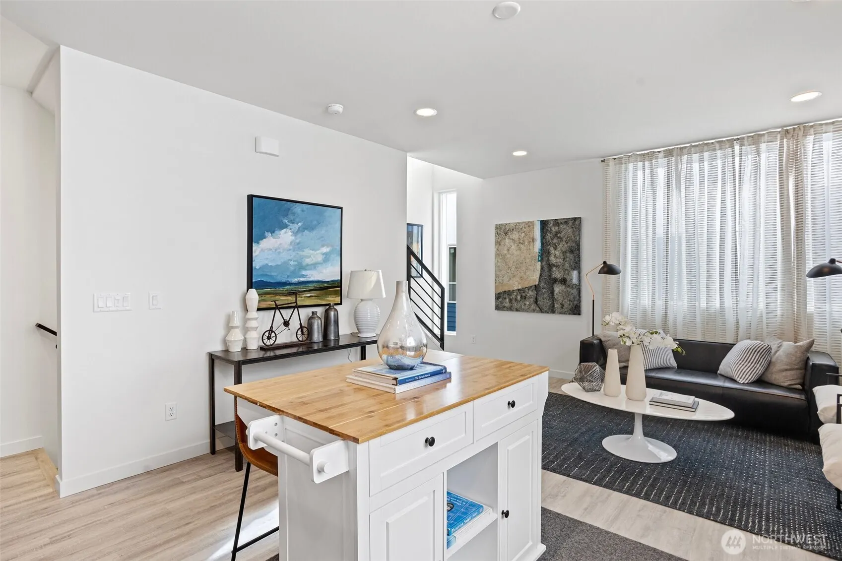 2521 29th Avenue S #A, Seattle, WA 98144