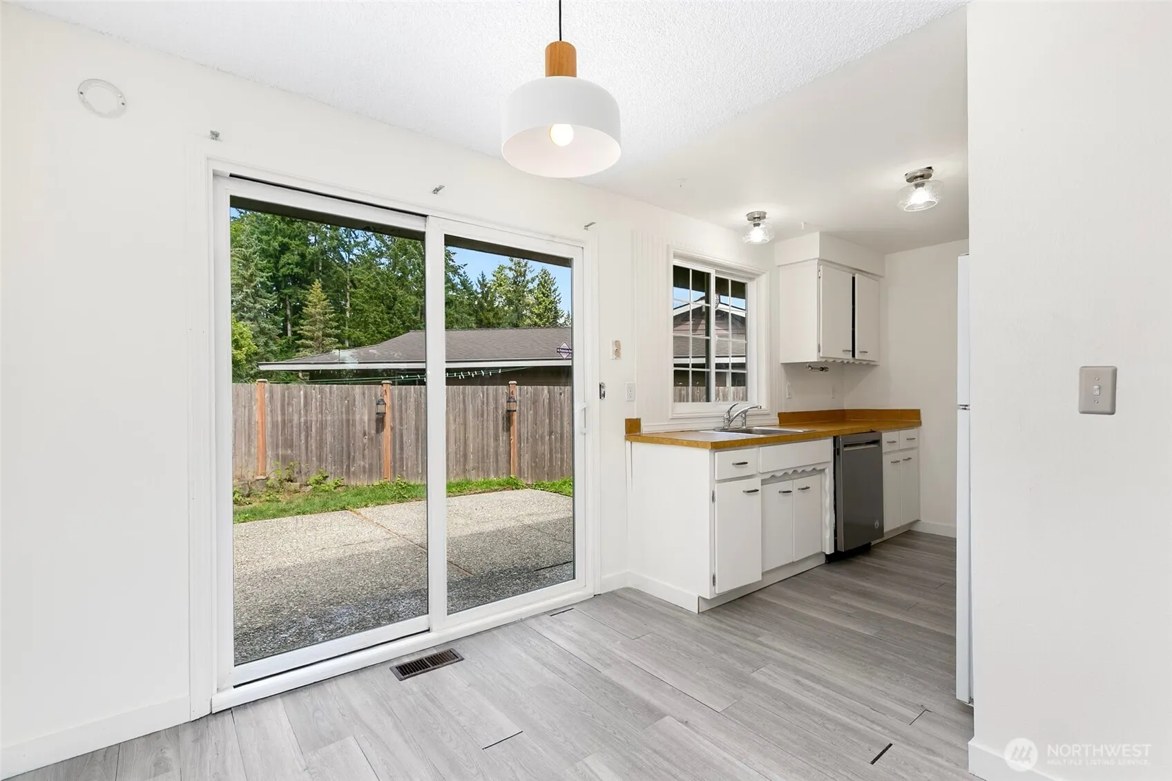 15028 108th Place NE, Bothell, WA 98011-4837
