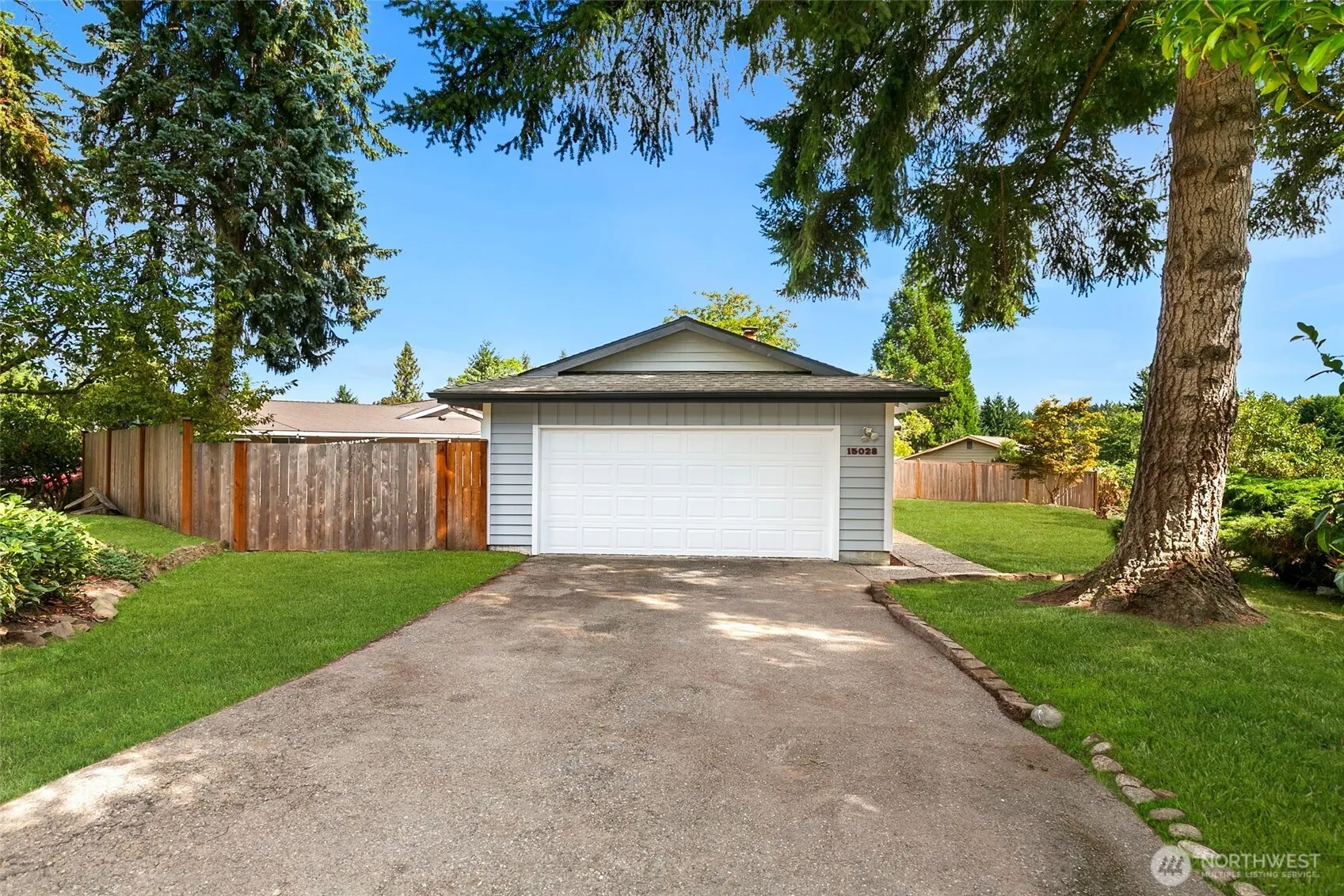 15028 108th Place NE, Bothell, WA 98011-4837