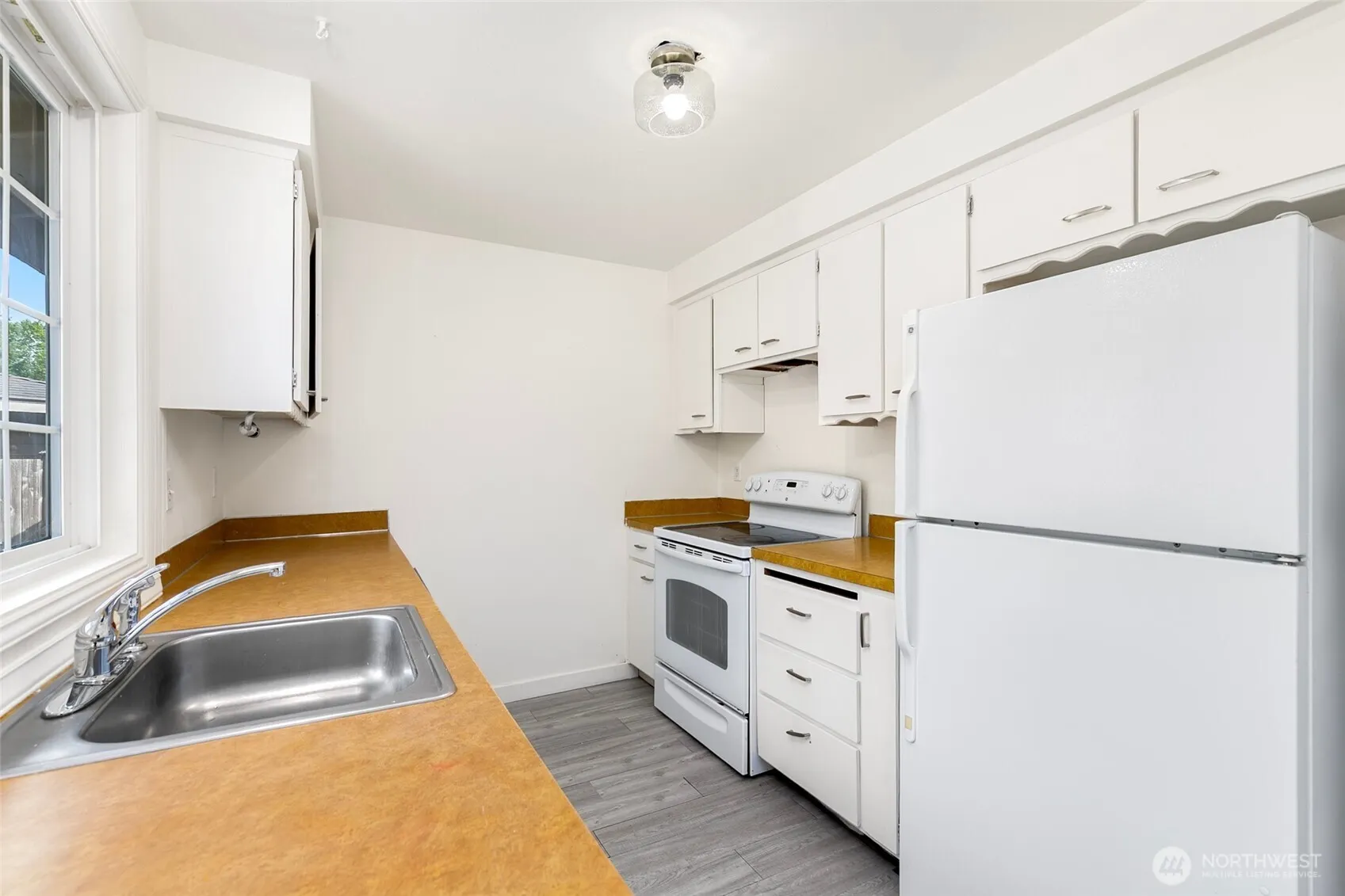 15028 108th Place NE, Bothell, WA 98011-4837