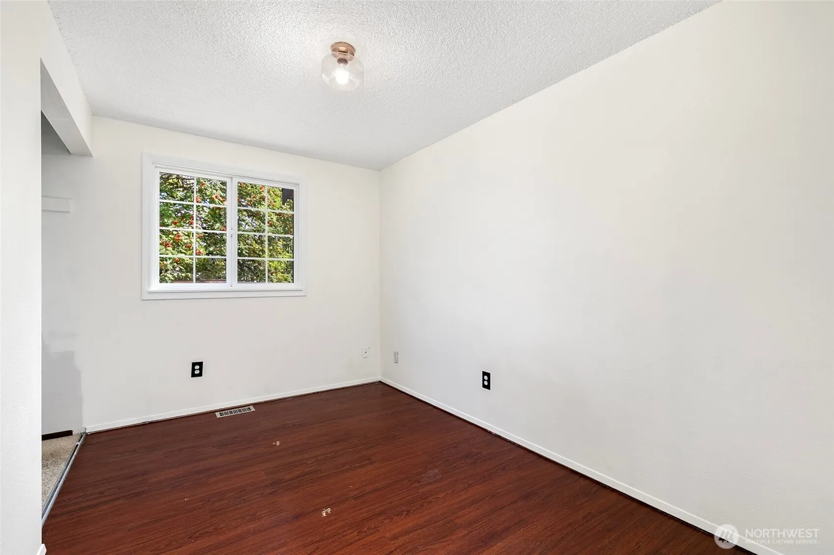 15028 108th Place NE, Bothell, WA 98011-4837