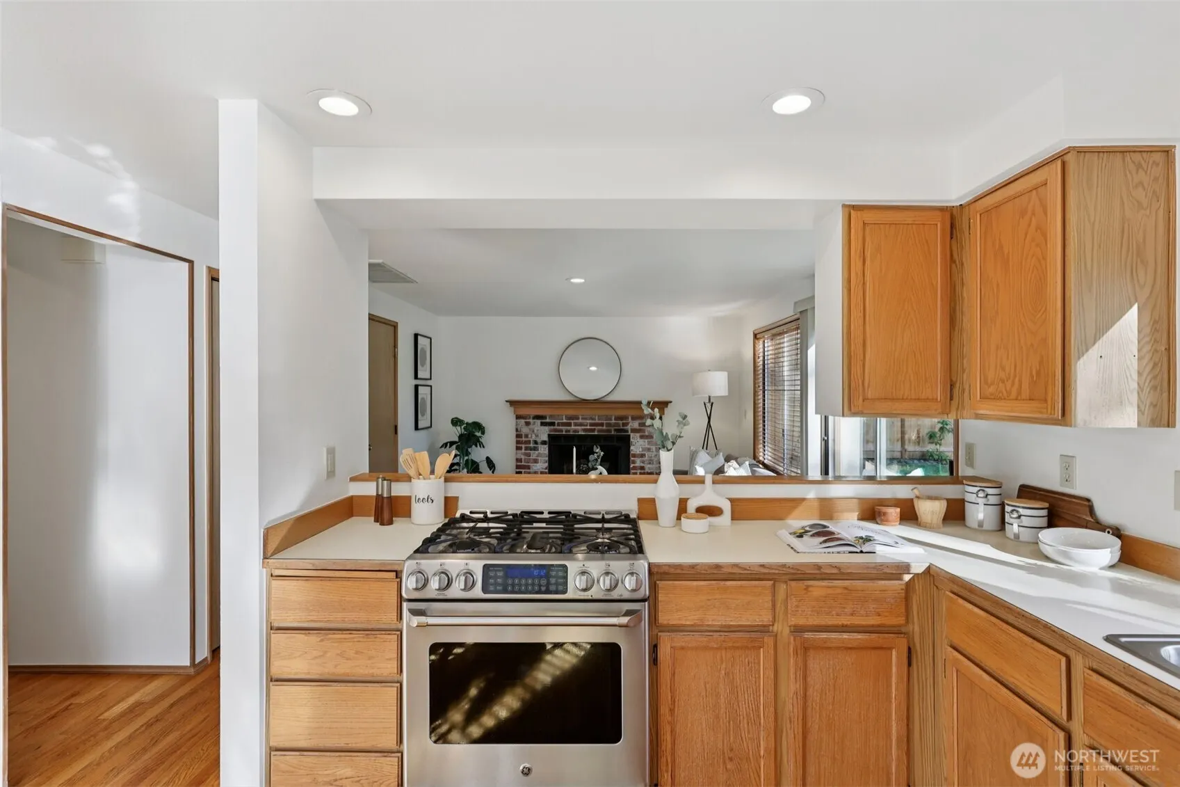 22035 NE 15th Street , Sammamish, WA 98074