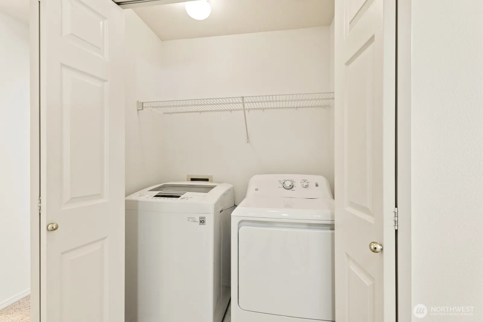 17204 123rd Place NE #N-304, Bothell, WA 98012