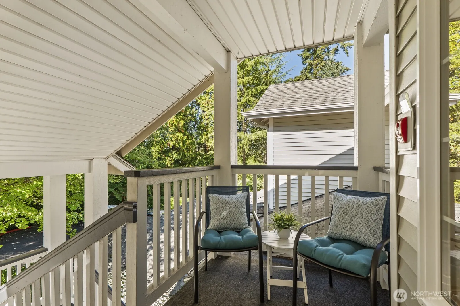17204 123rd Place NE #N-304, Bothell, WA 98012