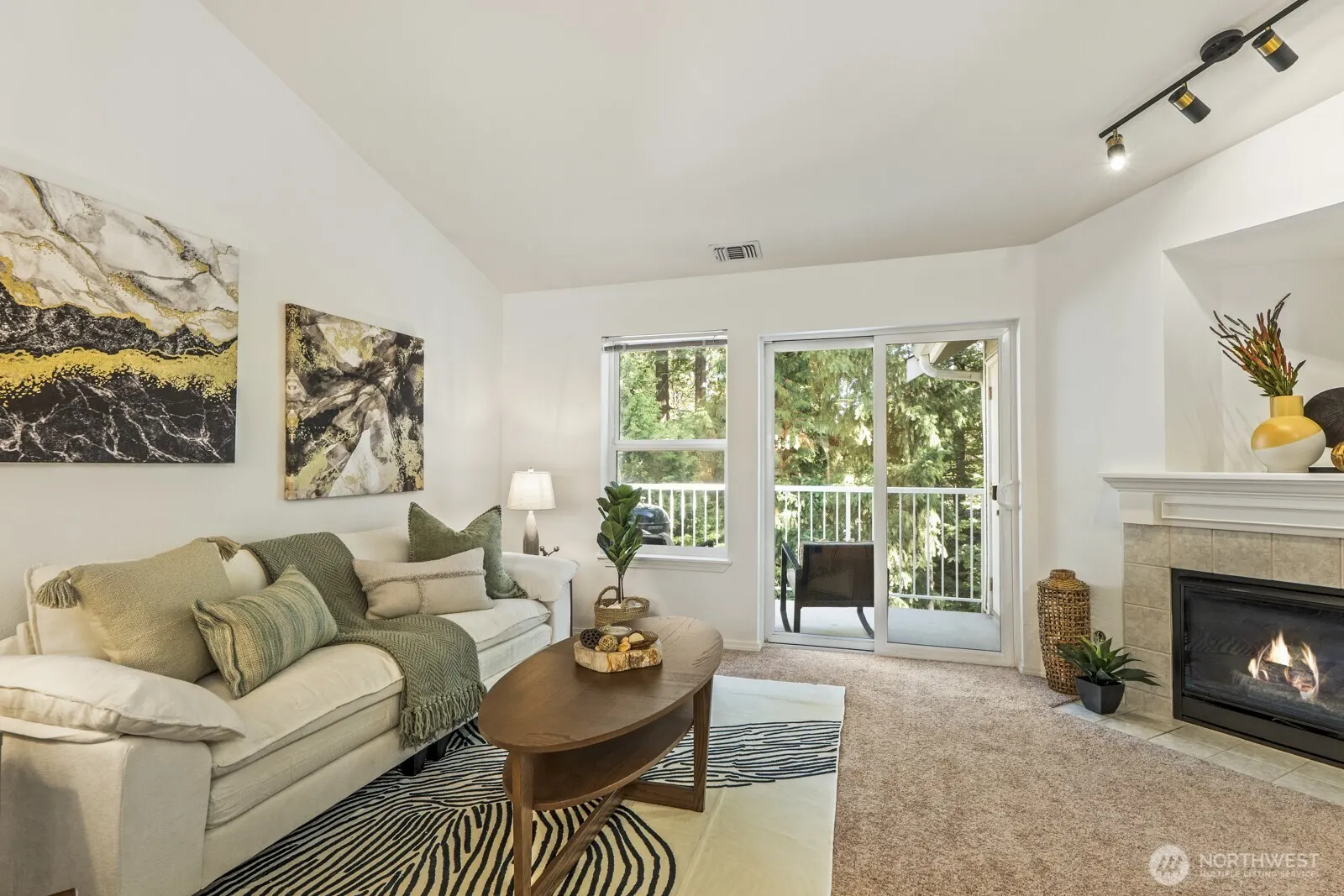 17204 123rd Place NE #N-304, Bothell, WA 98012
