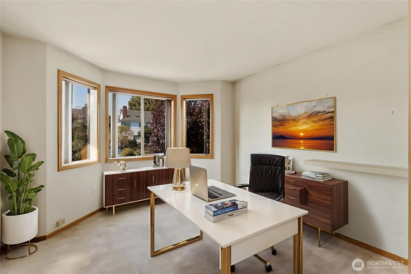7044 18th Avenue NE, Seattle, WA 98115