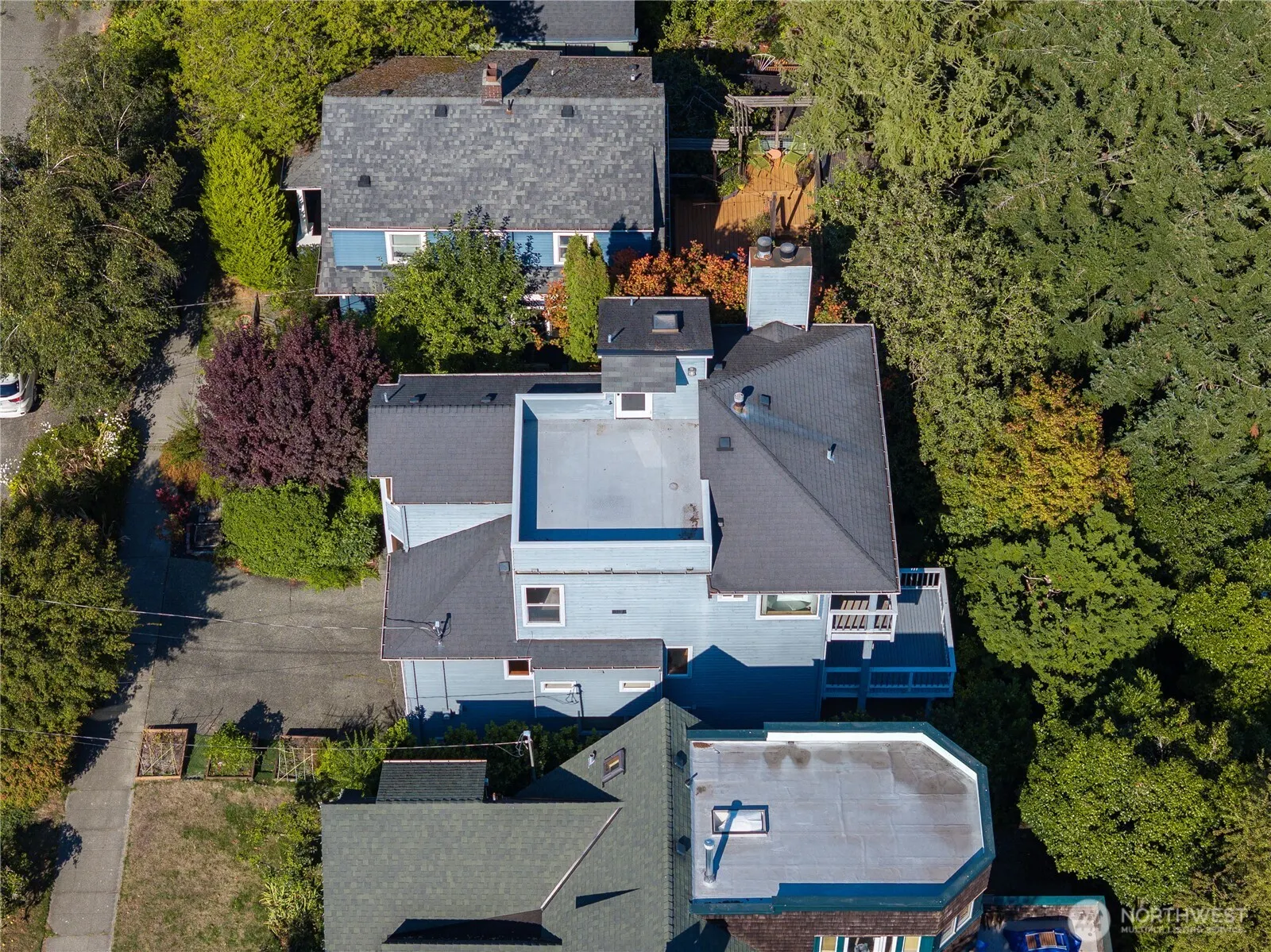 7044 18th Avenue NE, Seattle, WA 98115