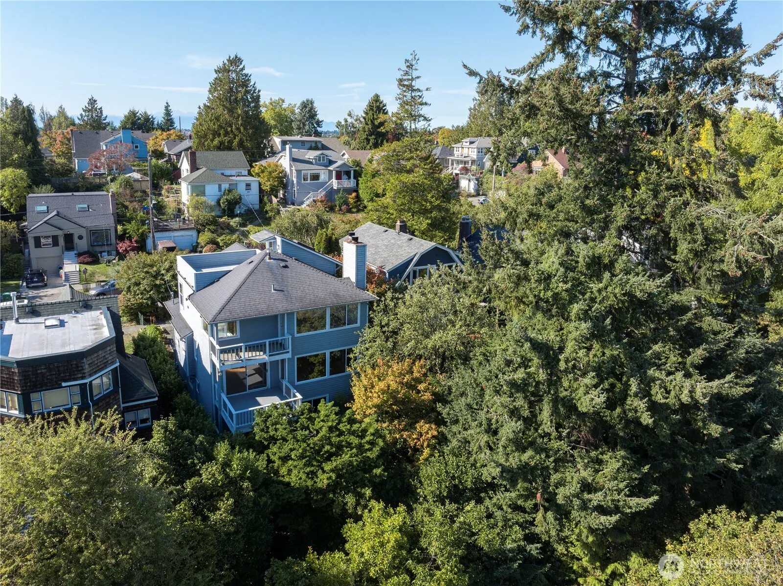 7044 18th Avenue NE, Seattle, WA 98115