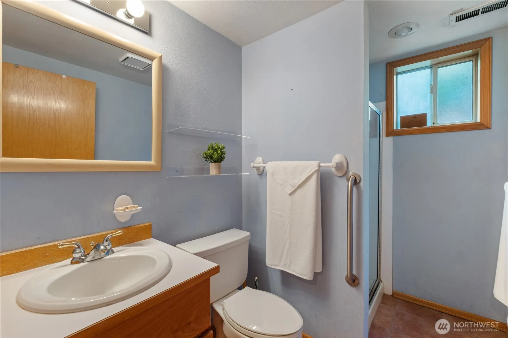 7044 18th Avenue NE, Seattle, WA 98115