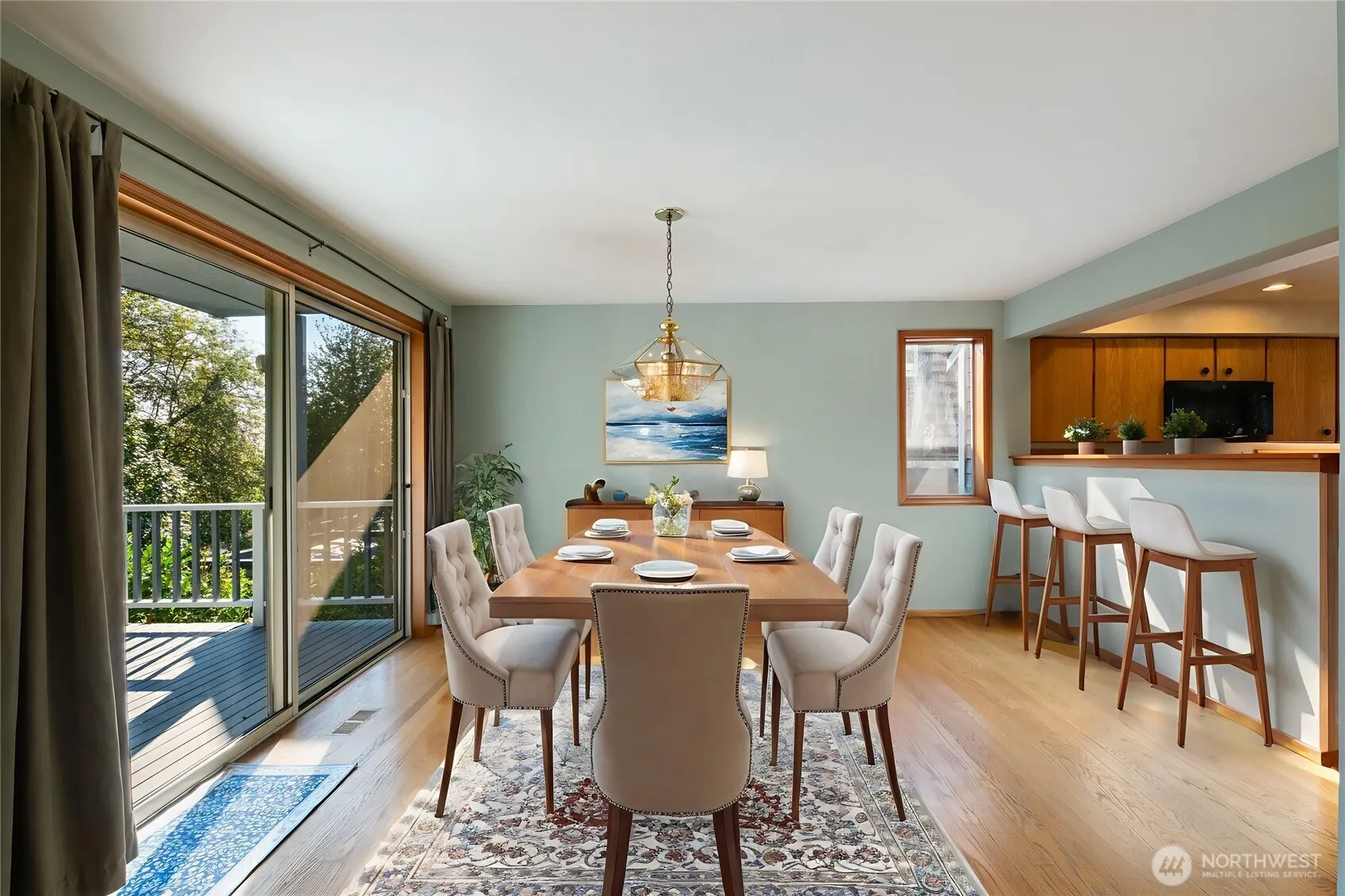 7044 18th Avenue NE, Seattle, WA 98115