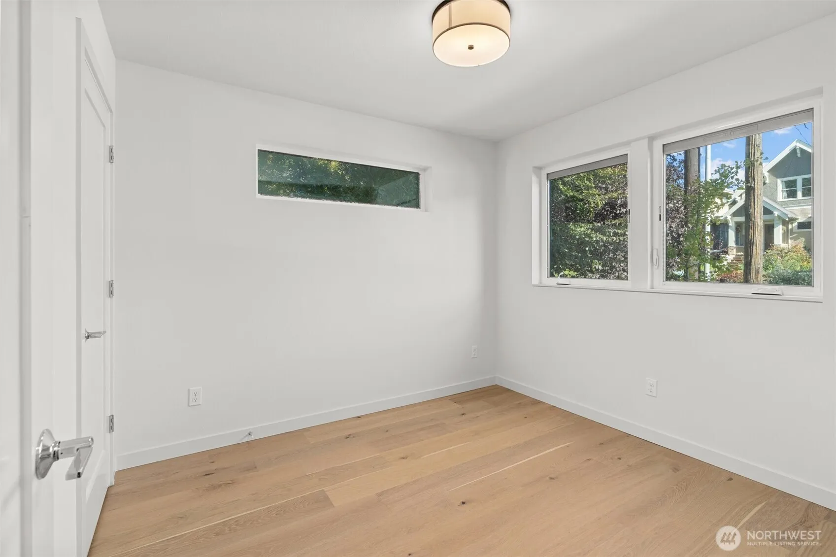 4521 B Bagley Avenue N, Seattle, WA 98103